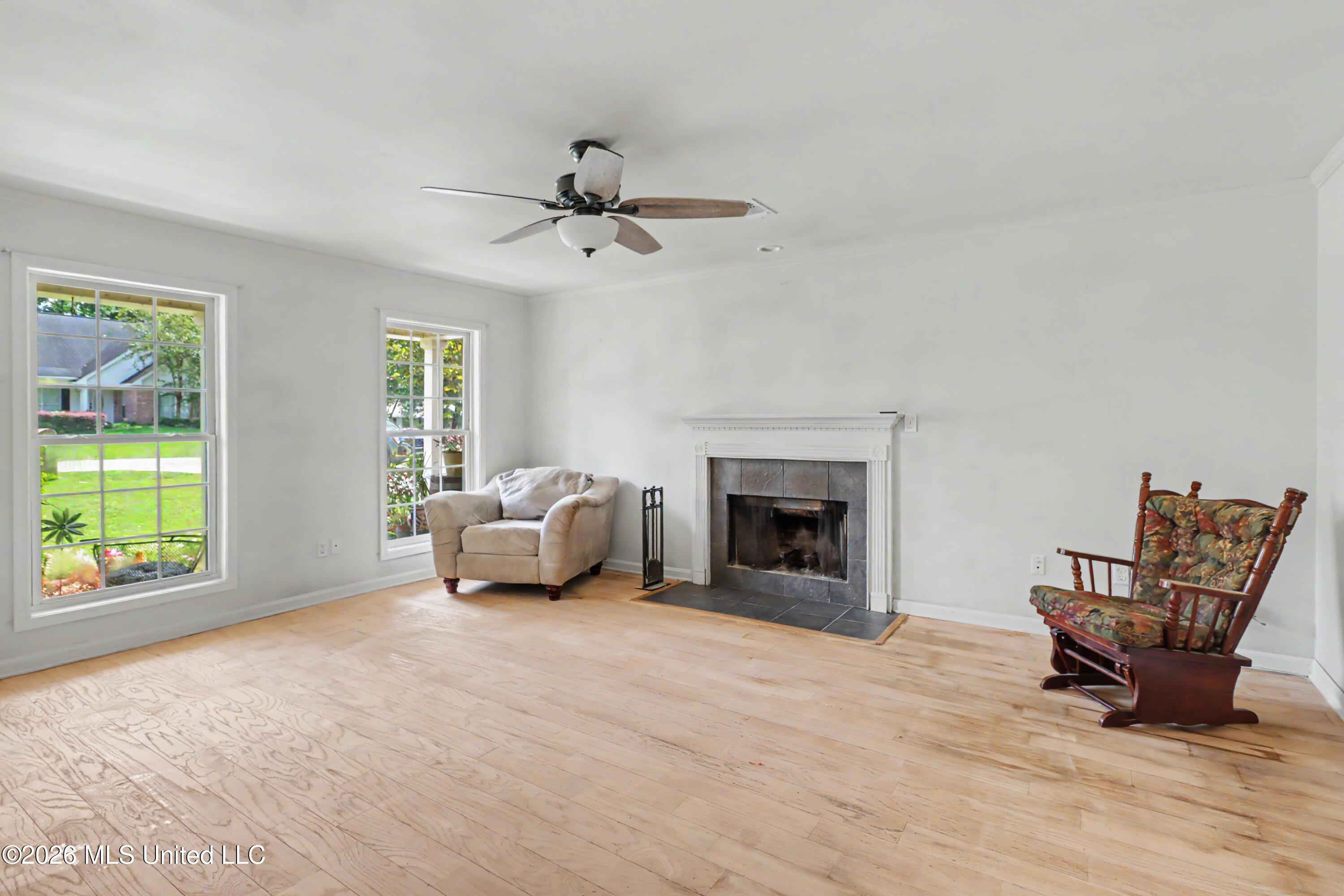 17425 Marian Court Property Photo 3