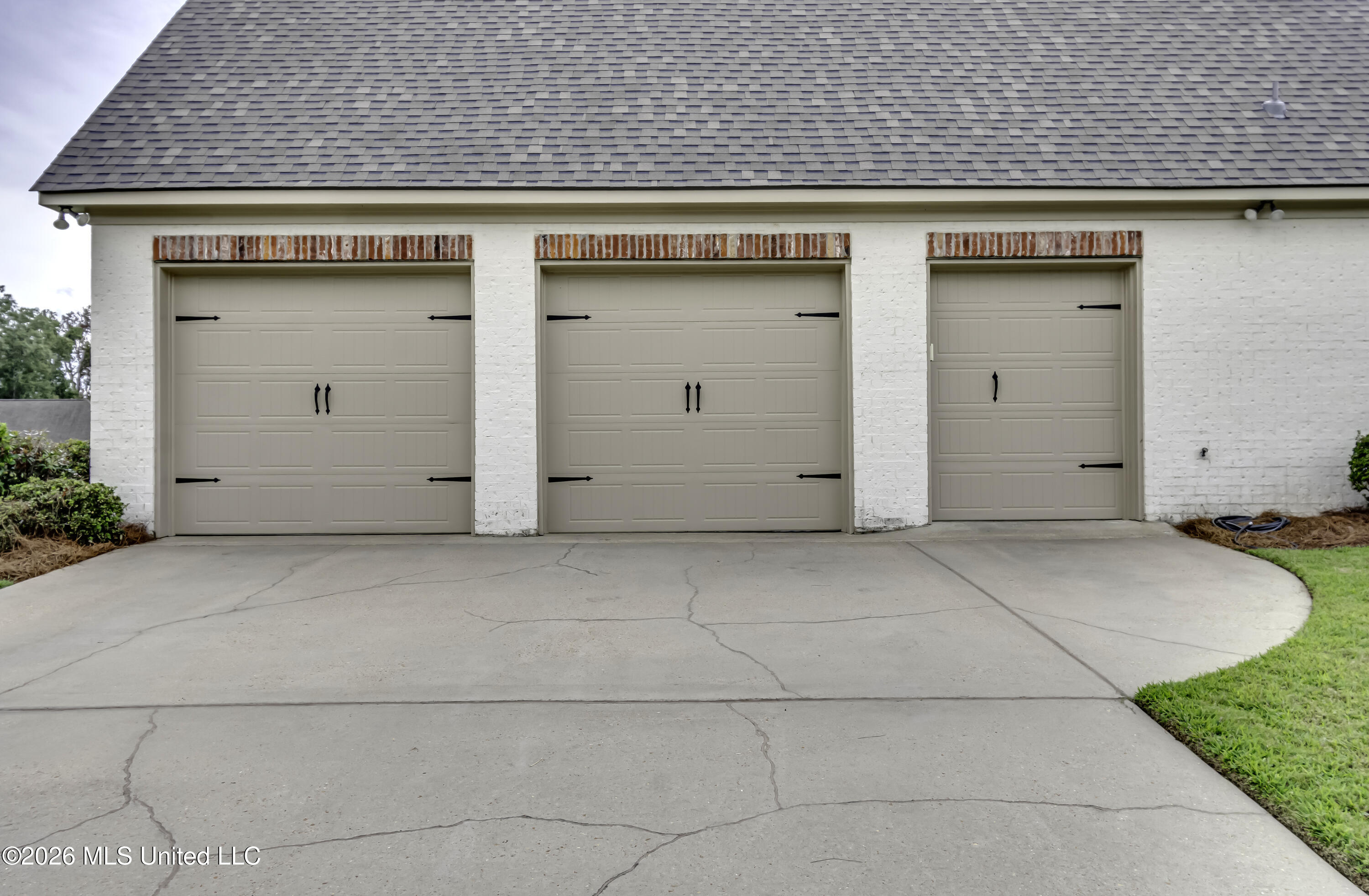 101 Winchester Cove Property Photo 7
