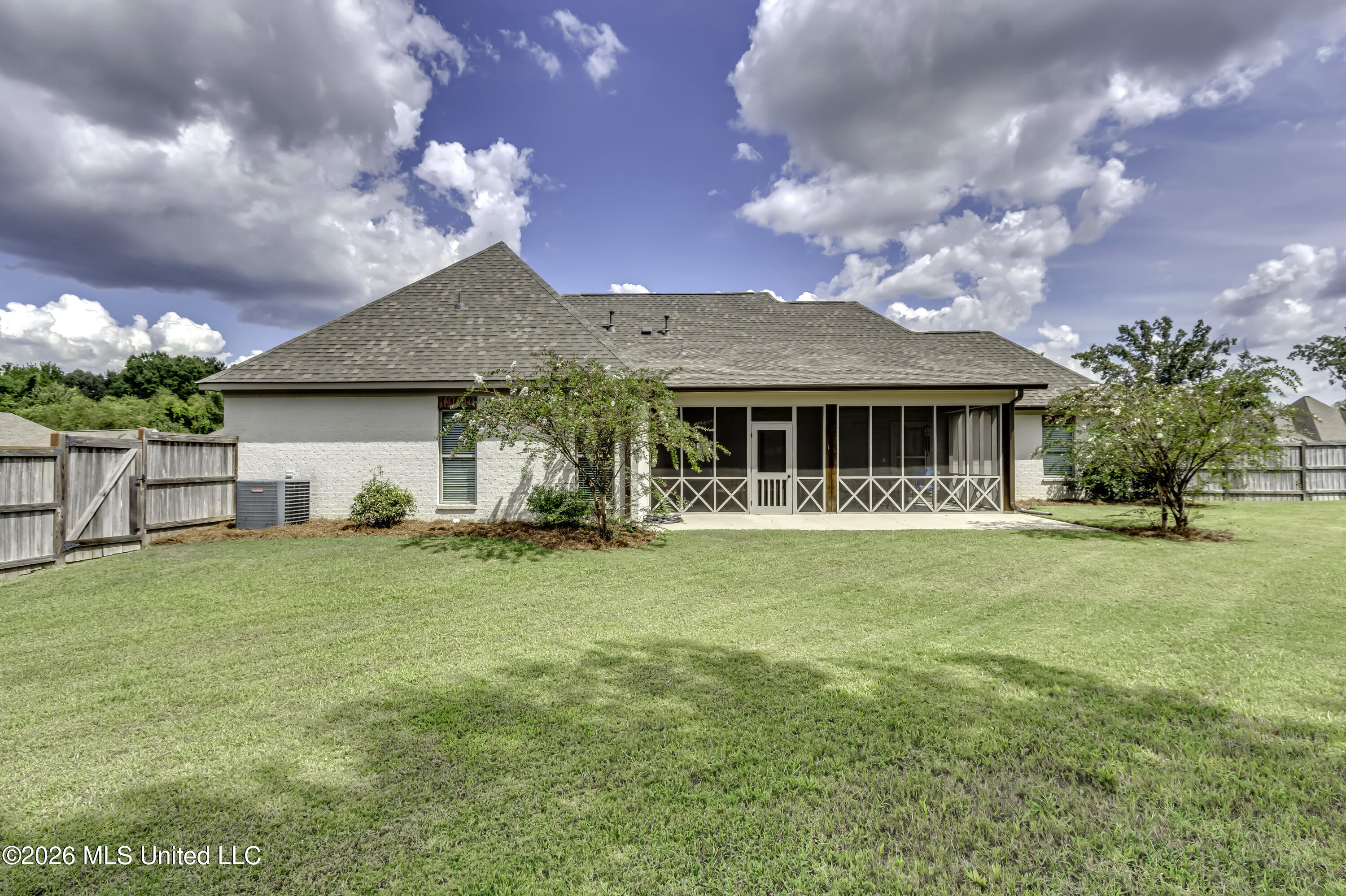 101 Winchester Cove Property Photo 11