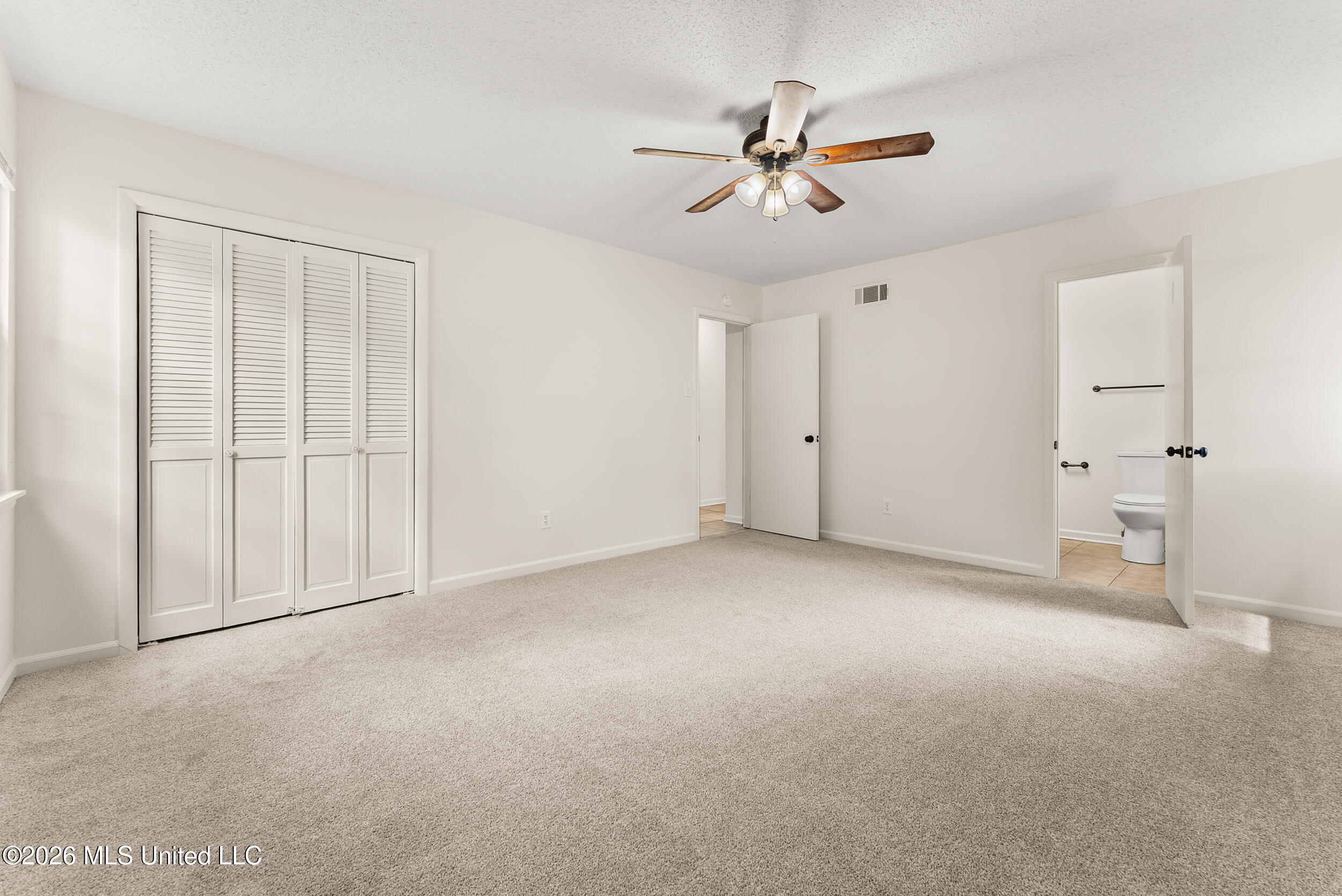 3855 Hilltop Drive Property Photo 18