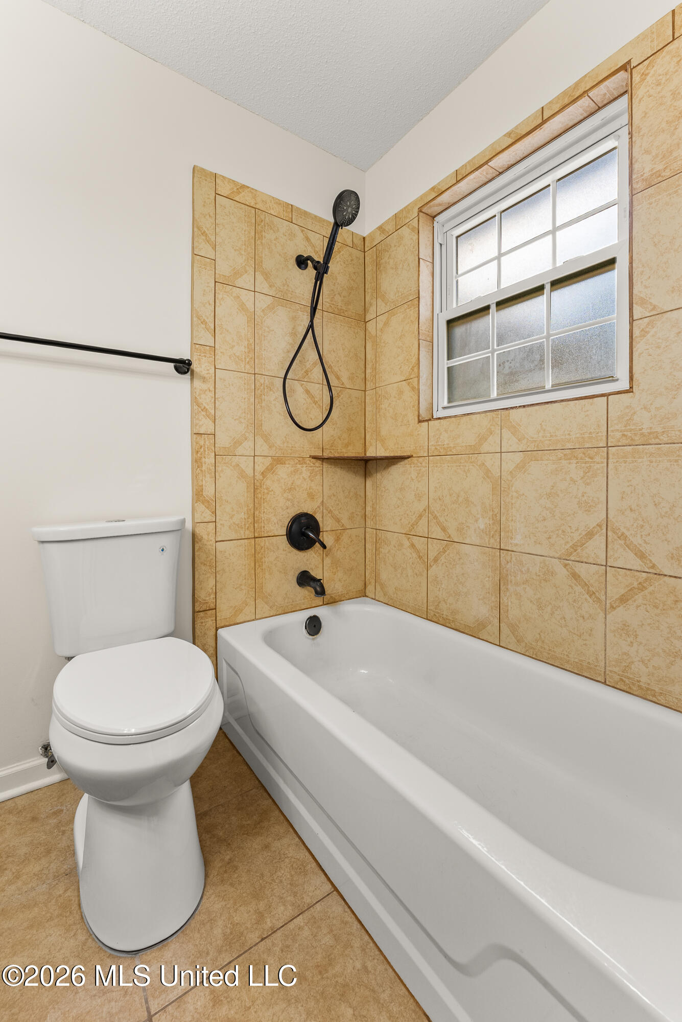 3855 Hilltop Drive Property Photo 20