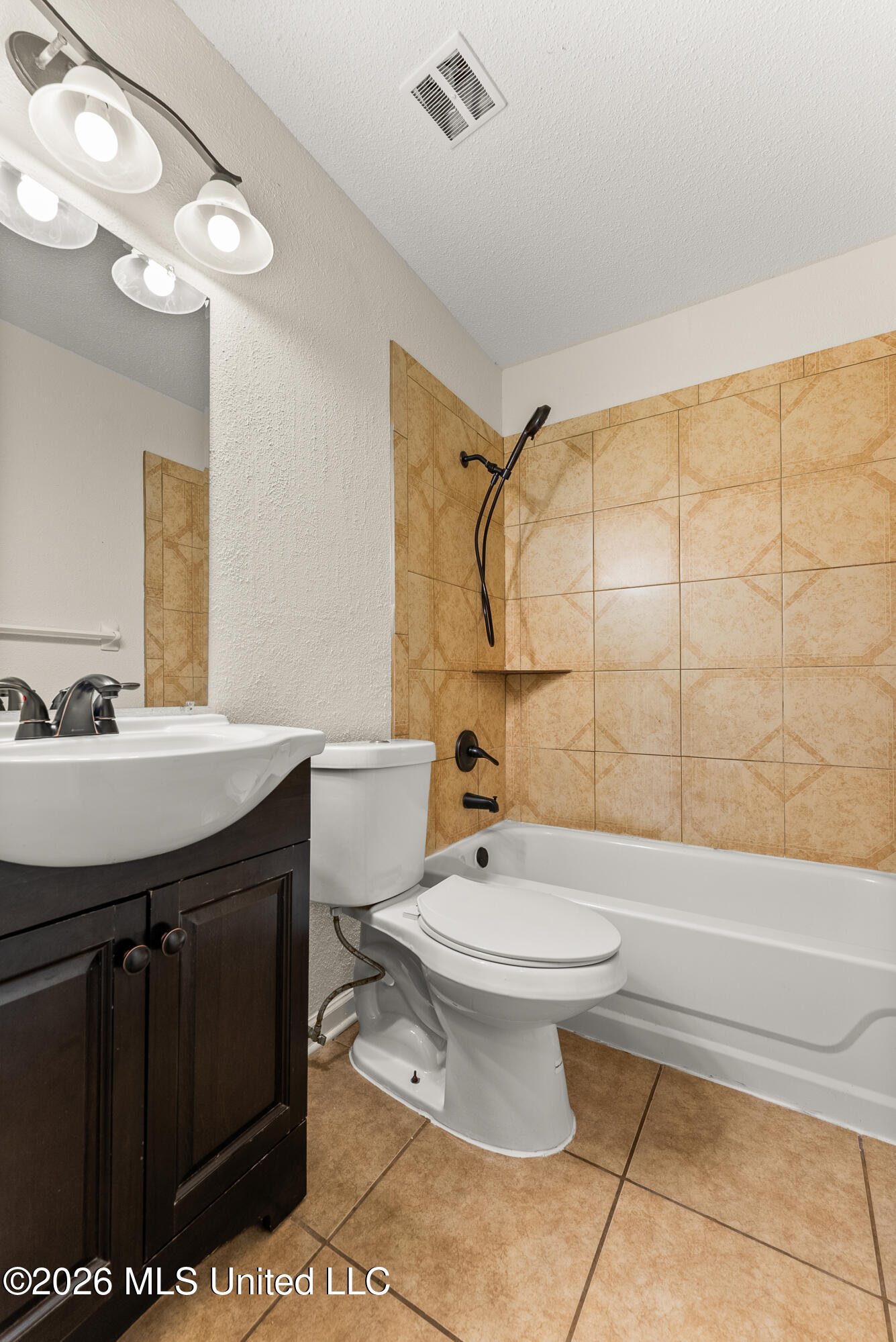 3855 Hilltop Drive Property Photo 25