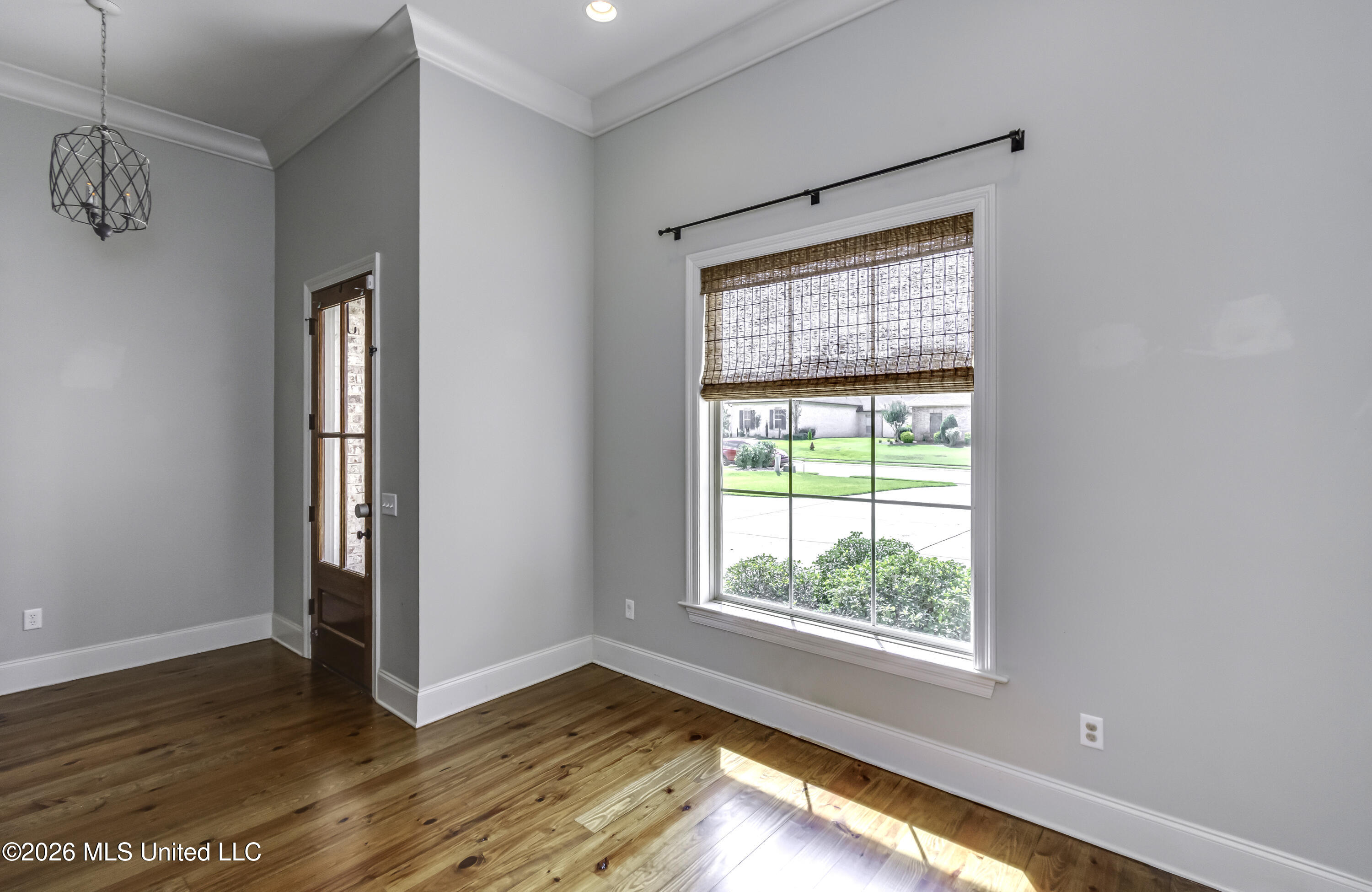 189 Stone Creek Drive Property Photo 15