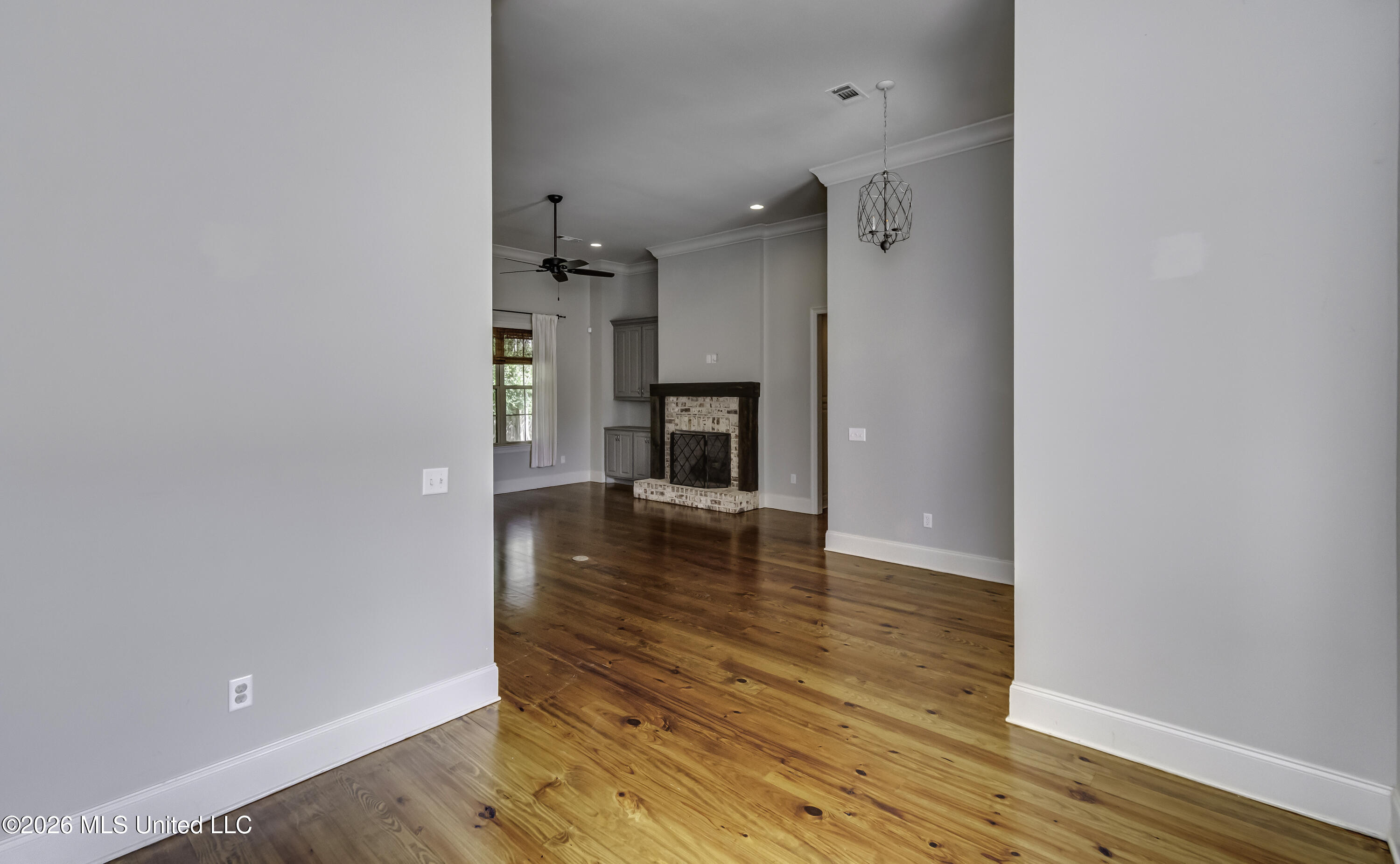 189 Stone Creek Drive Property Photo 16