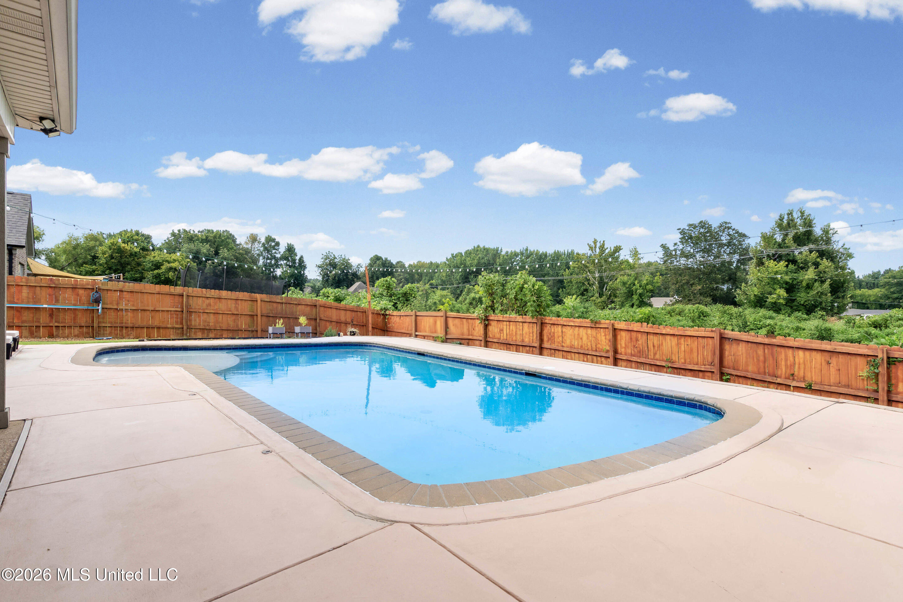 657 N Doe Creek Trail Property Photo 28