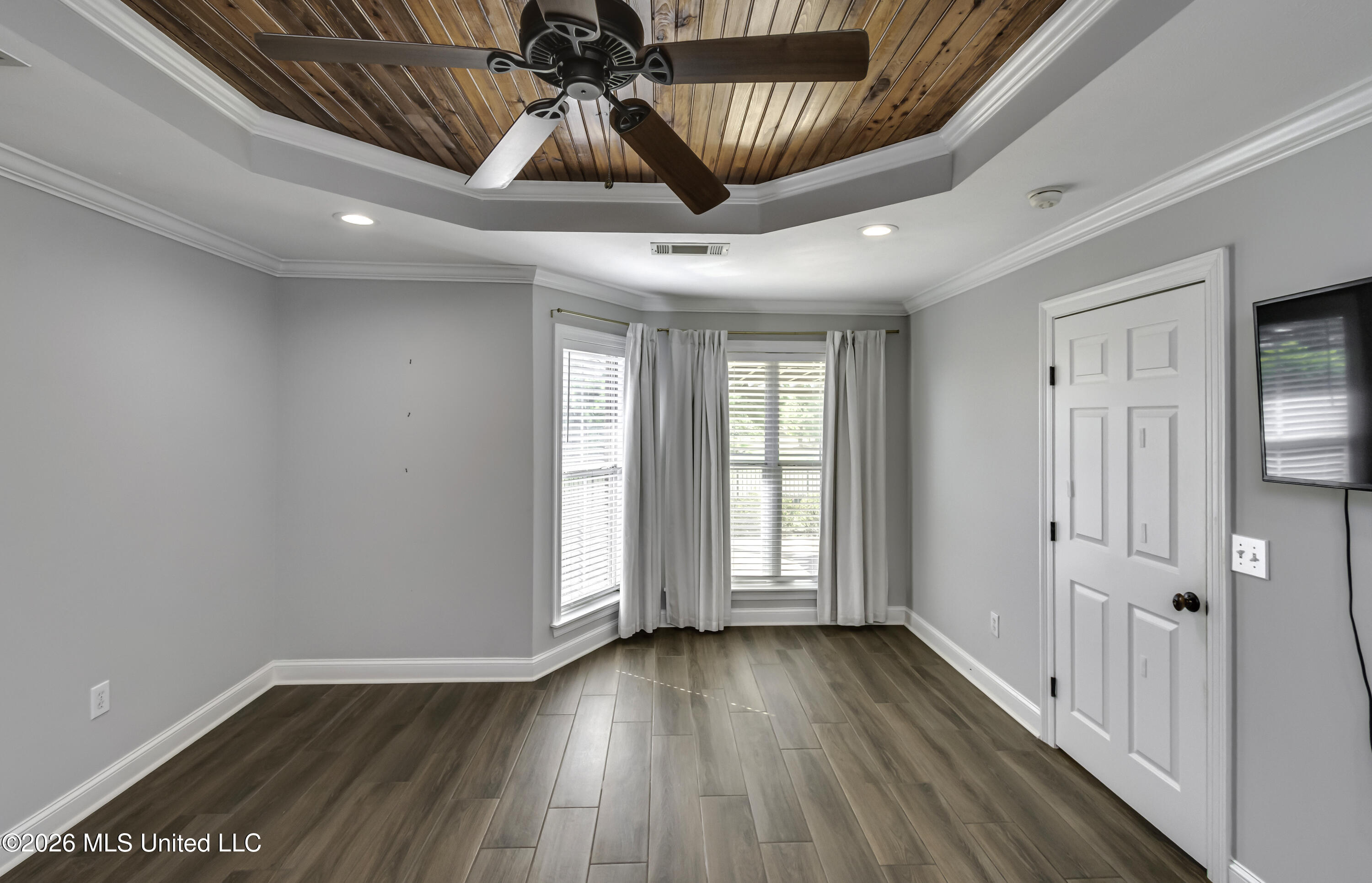 504 Wildberry Drive Property Photo 27