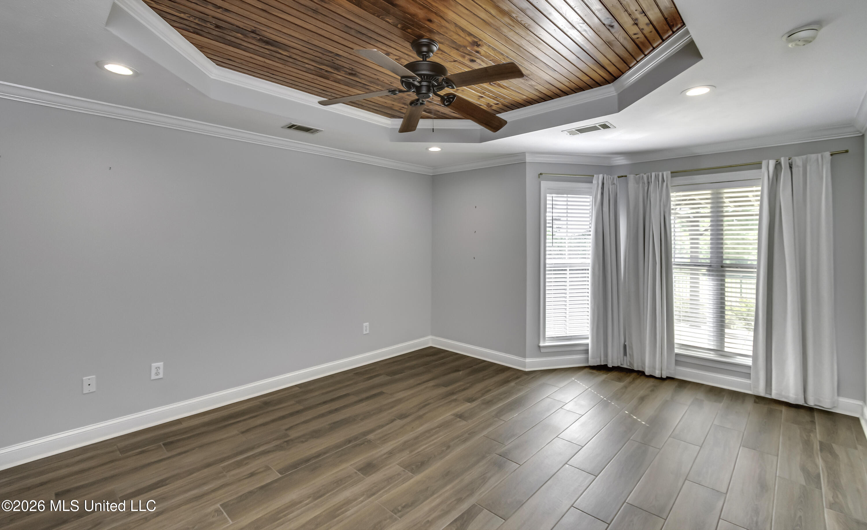 504 Wildberry Drive Property Photo 28