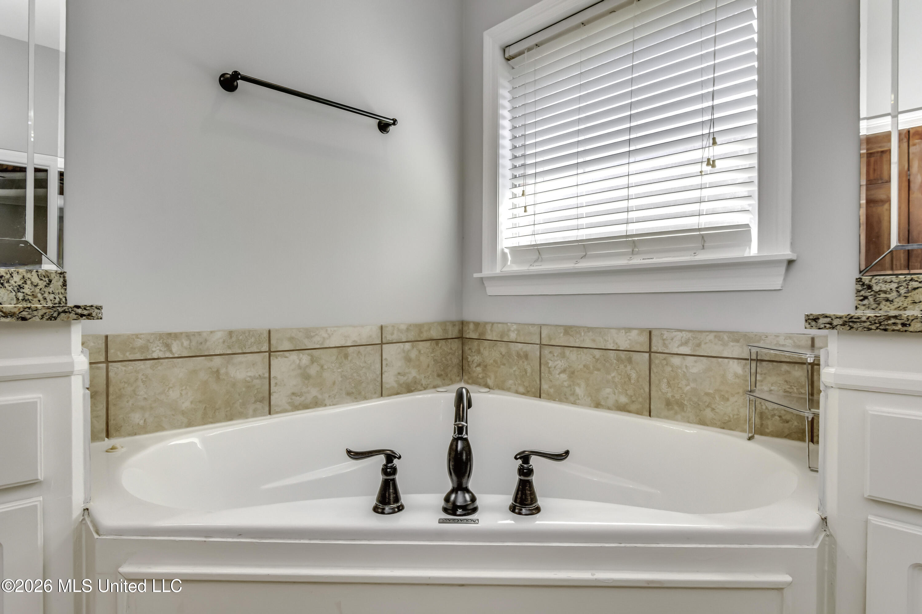 504 Wildberry Drive Property Photo 33