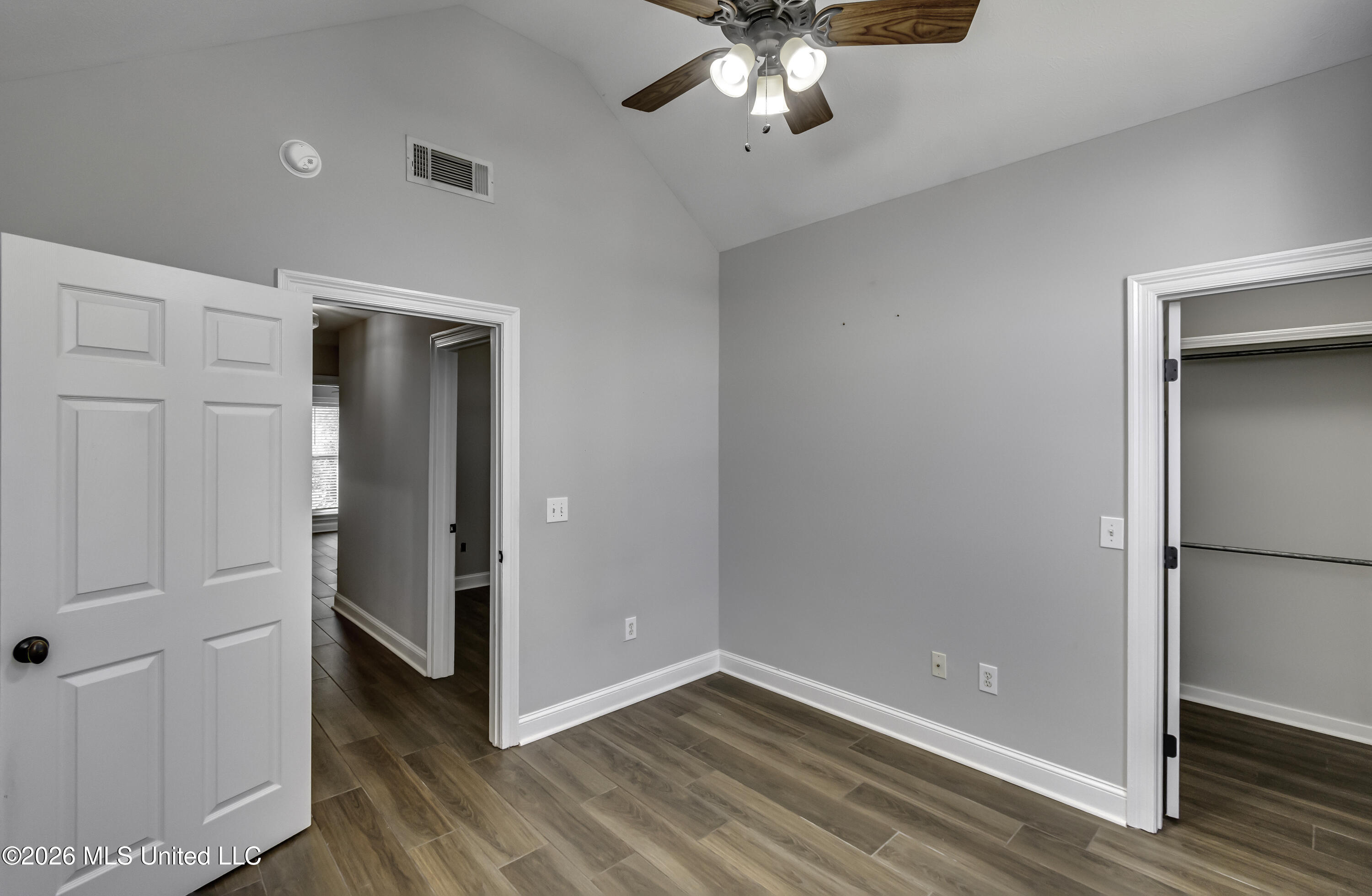 504 Wildberry Drive Property Photo 39