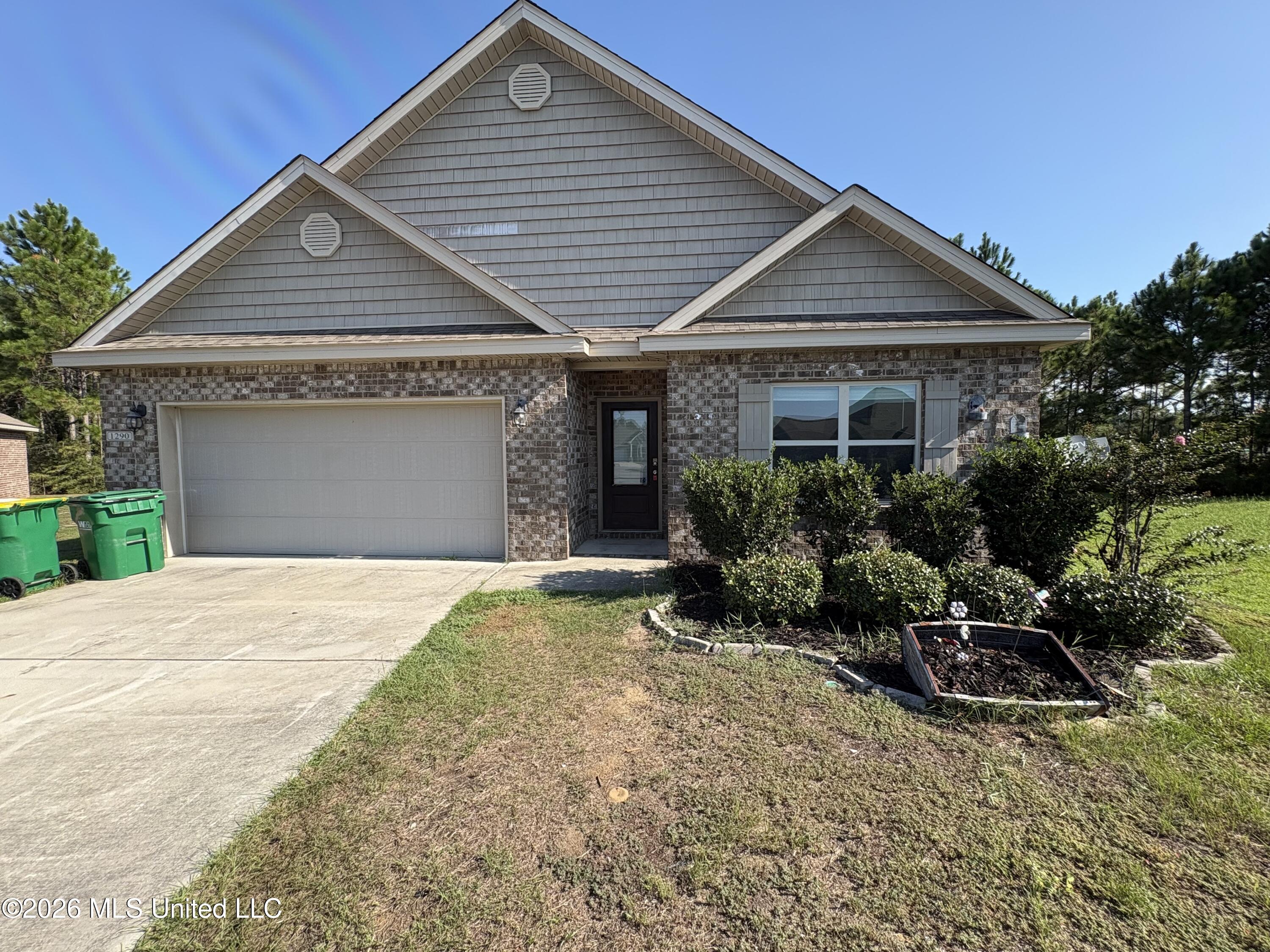 1290 Sage Court Property Photo 1