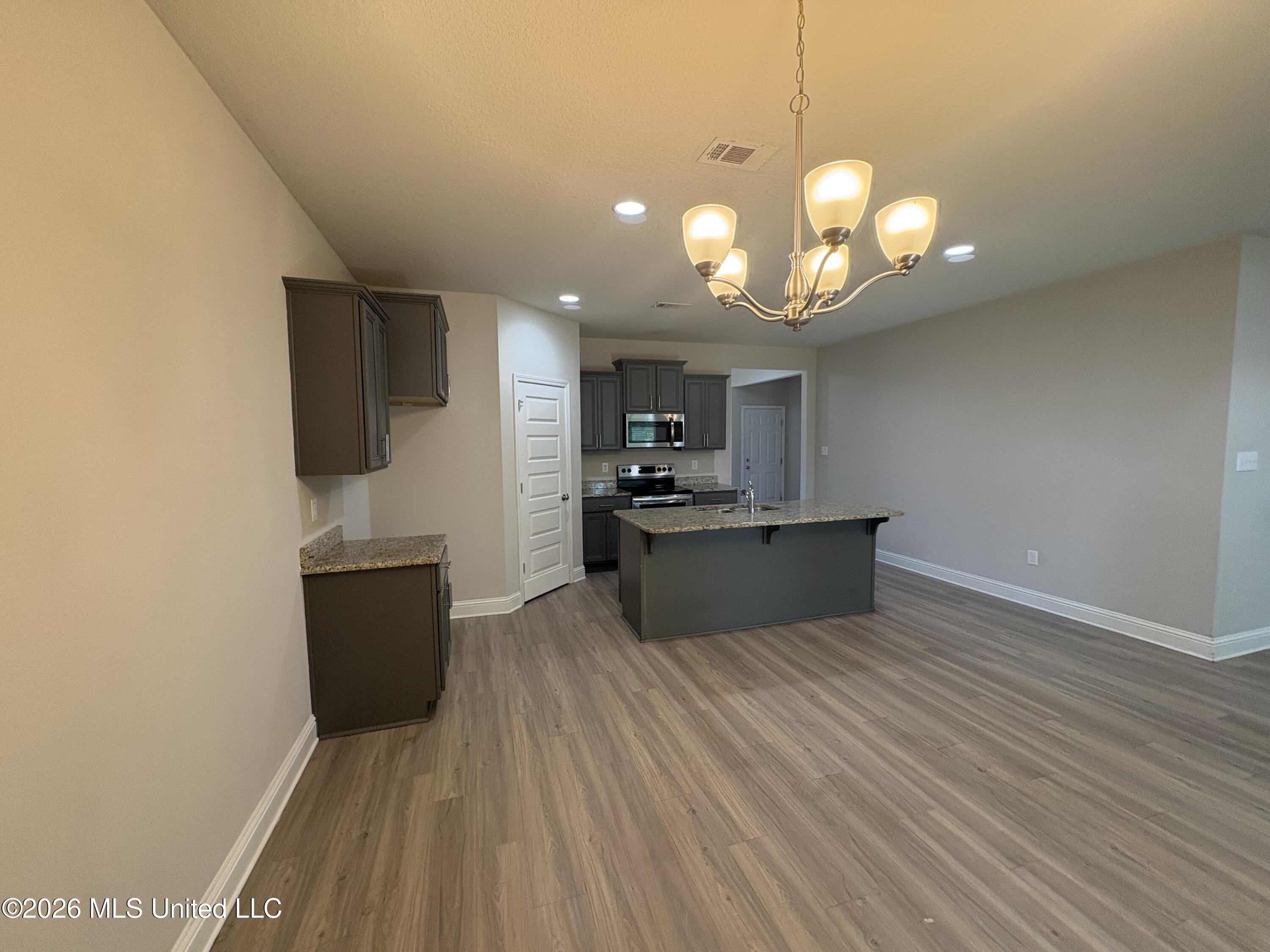 1290 Sage Court Property Photo 10