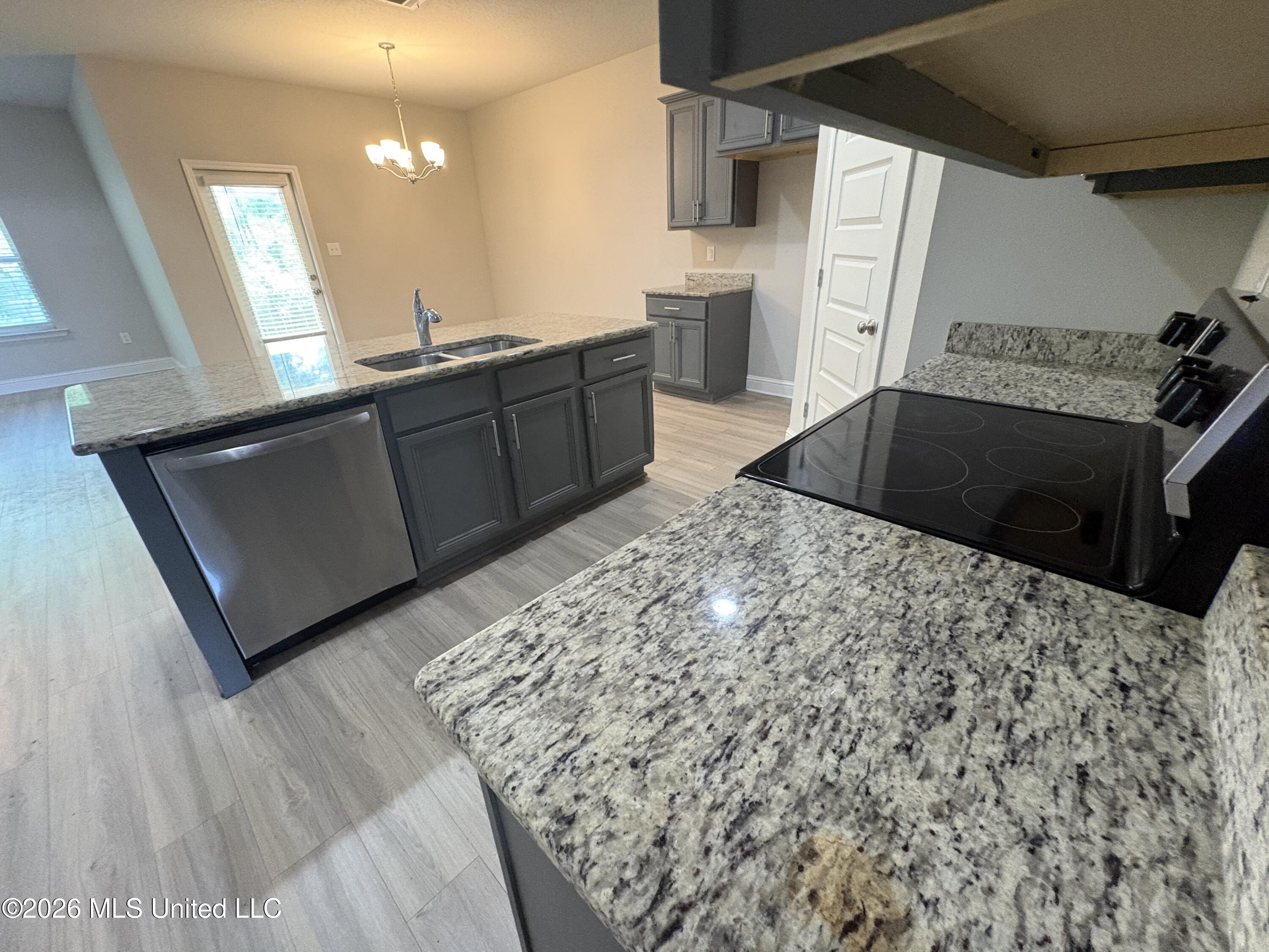 1290 Sage Court Property Photo 12