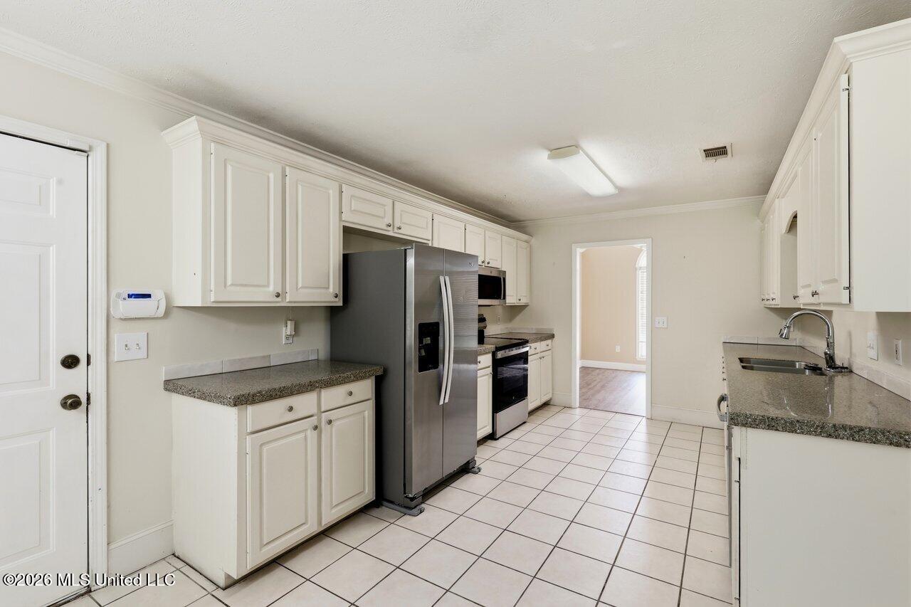 3110 Tynes Drive Property Photo 7