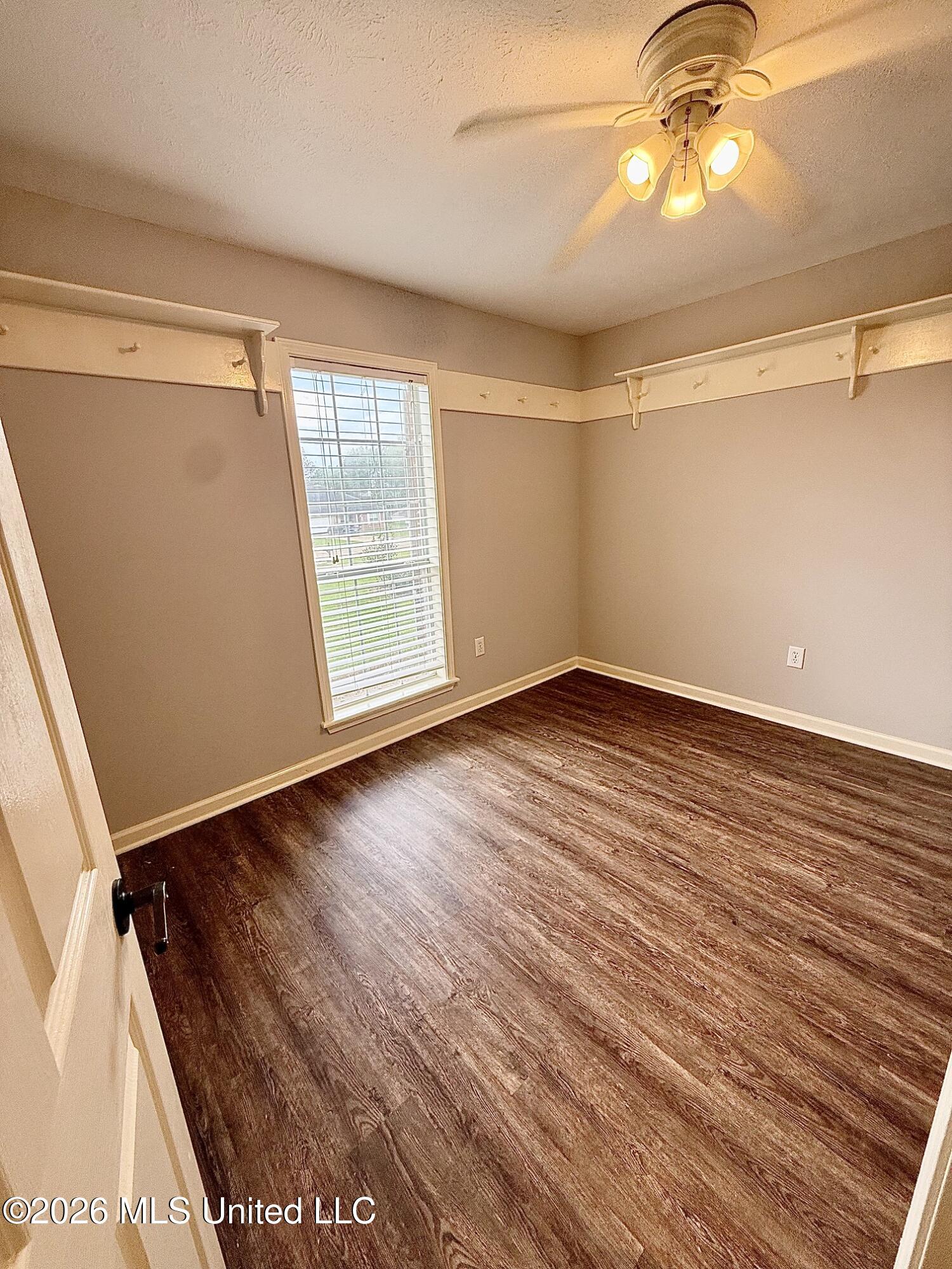 420 Vista Court Property Photo 12