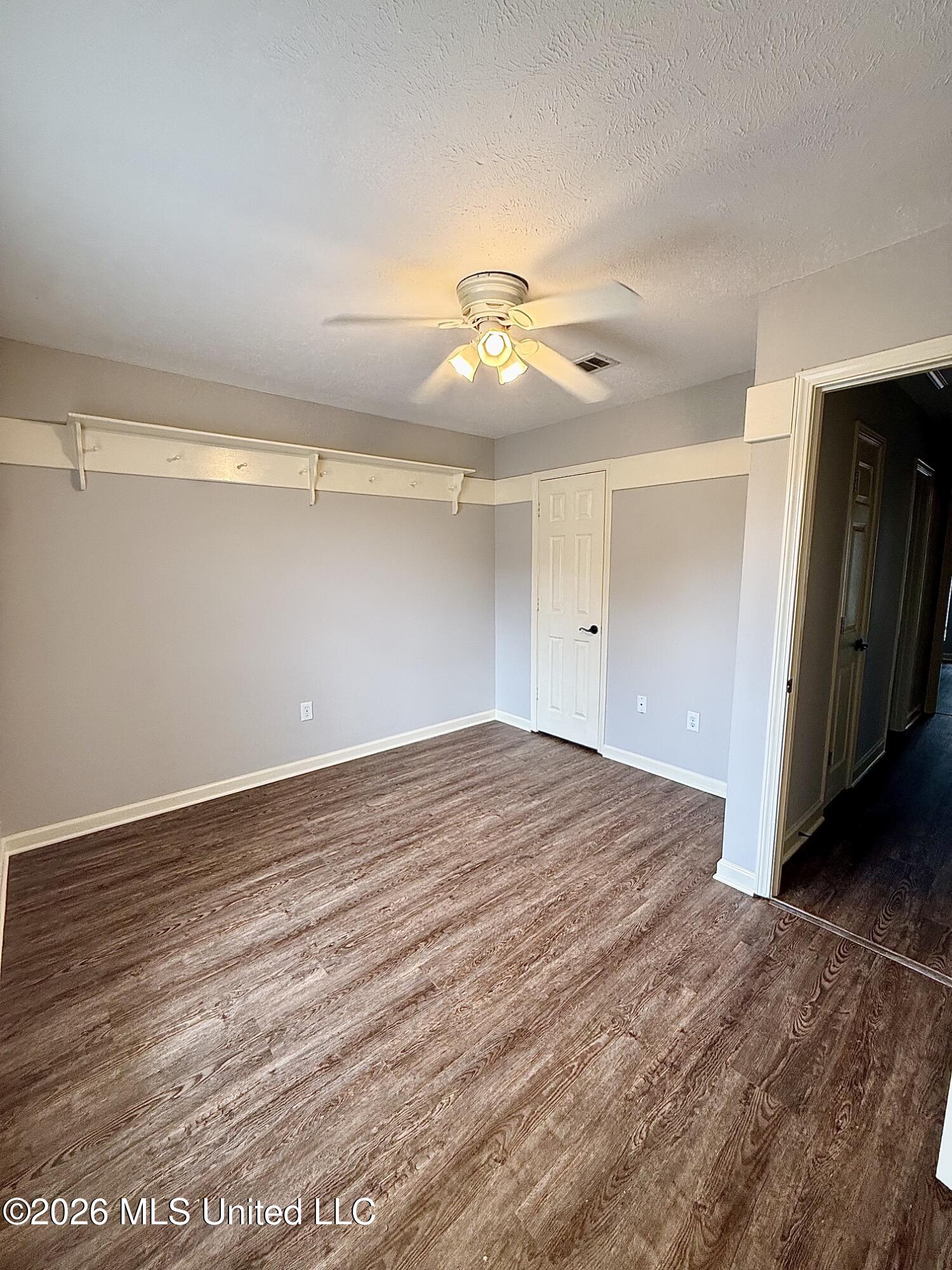 420 Vista Court Property Photo 15