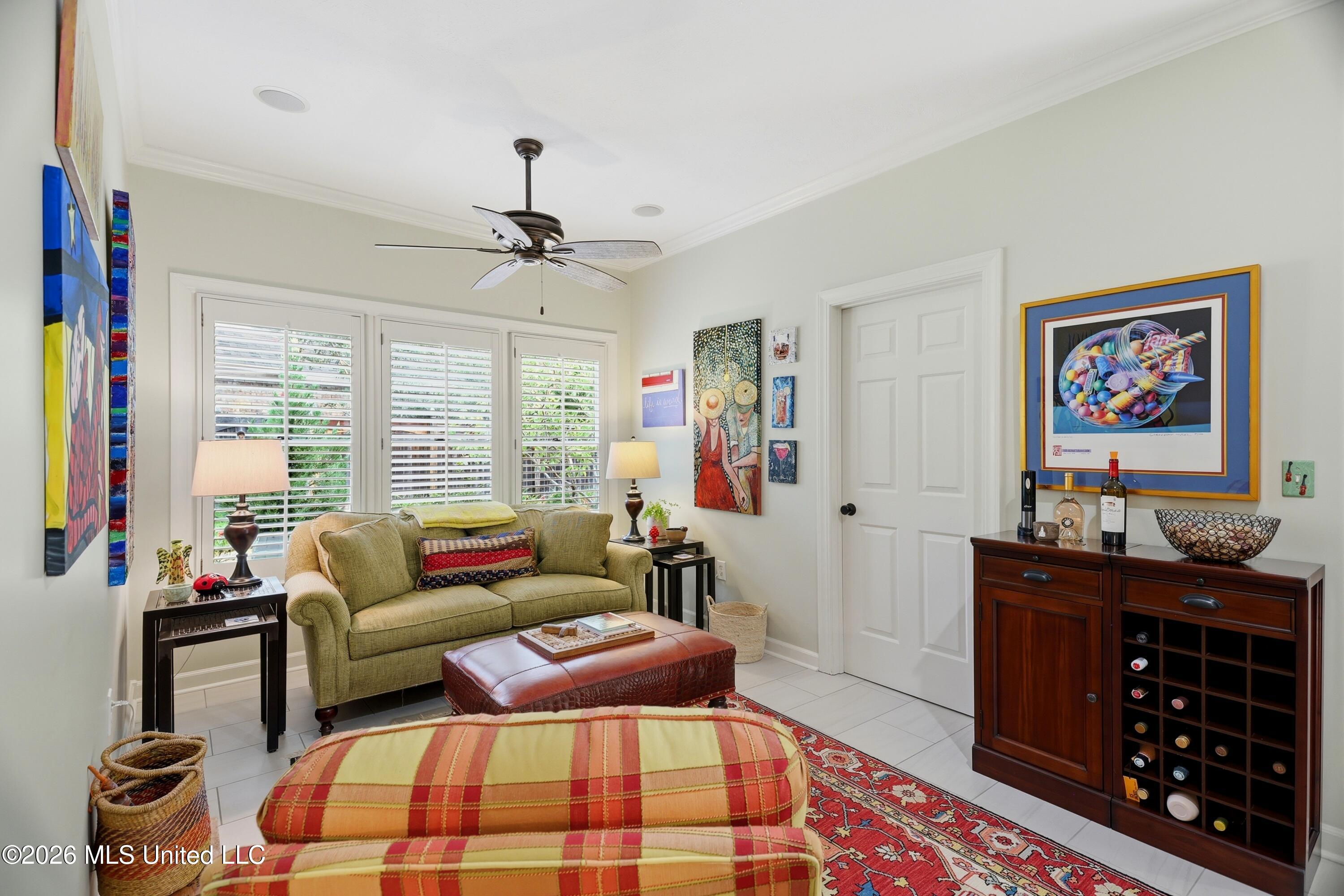 209 Hillside Street Property Photo 14