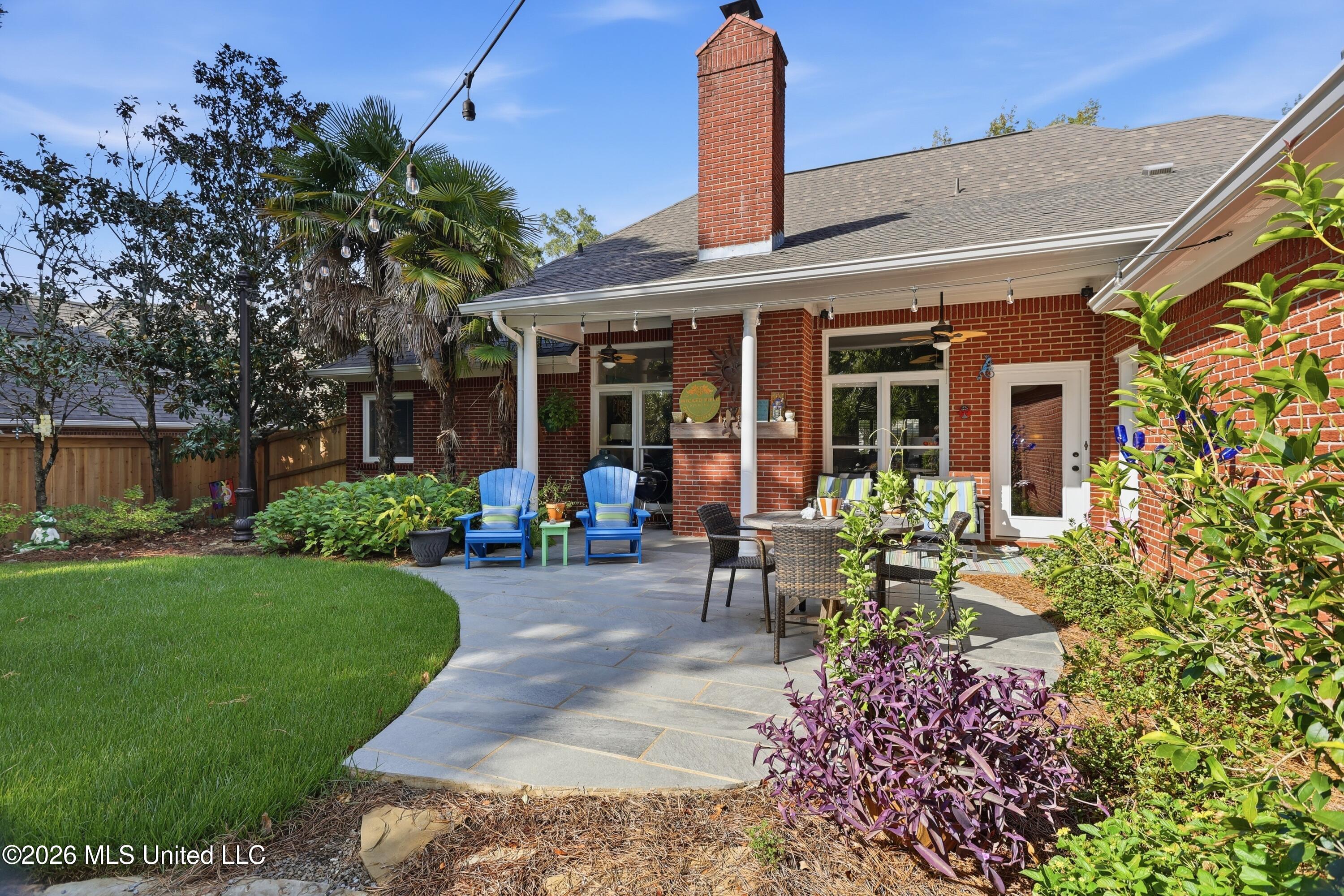 209 Hillside Street Property Photo 30