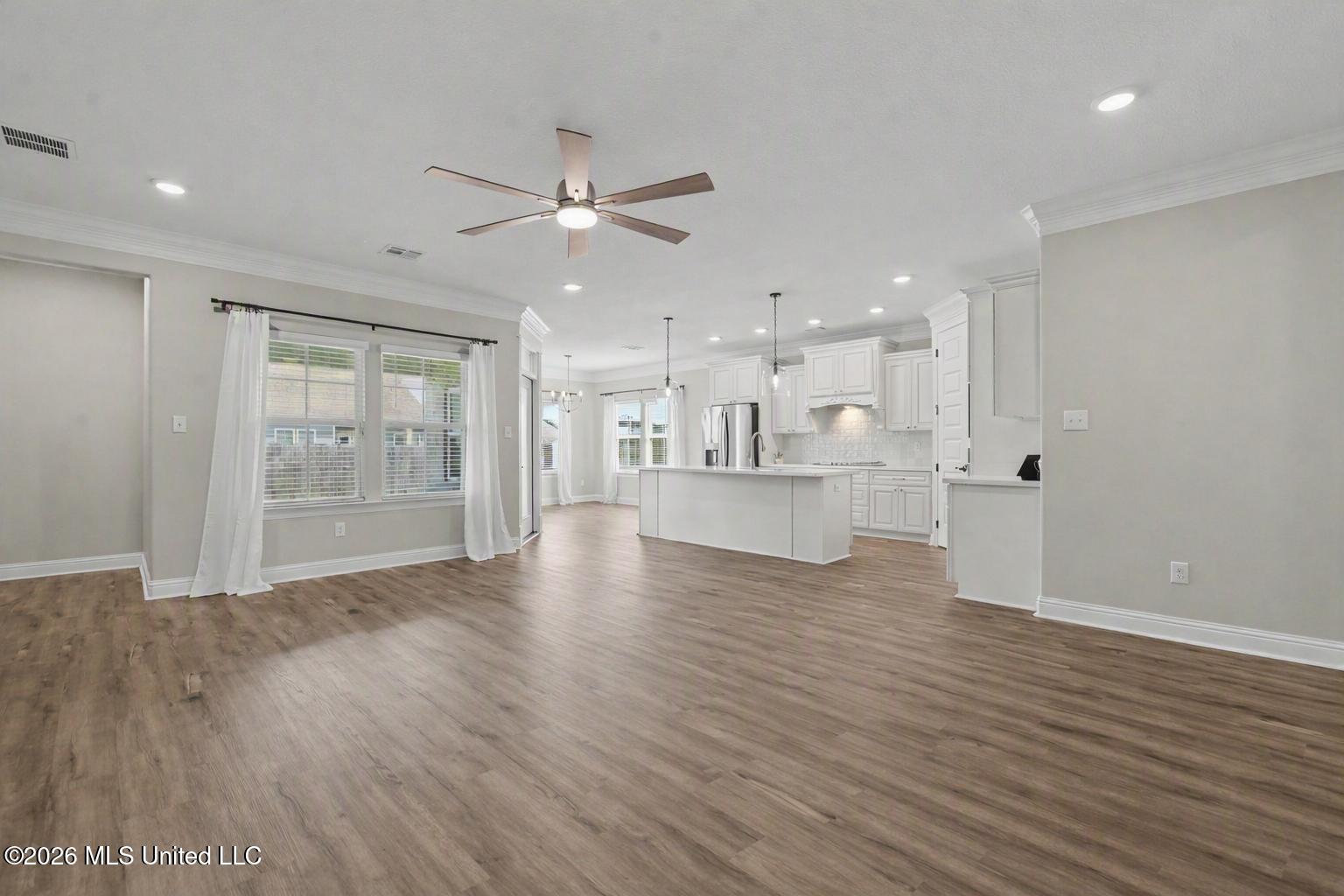 6710 Maurepas Circle Property Photo 5