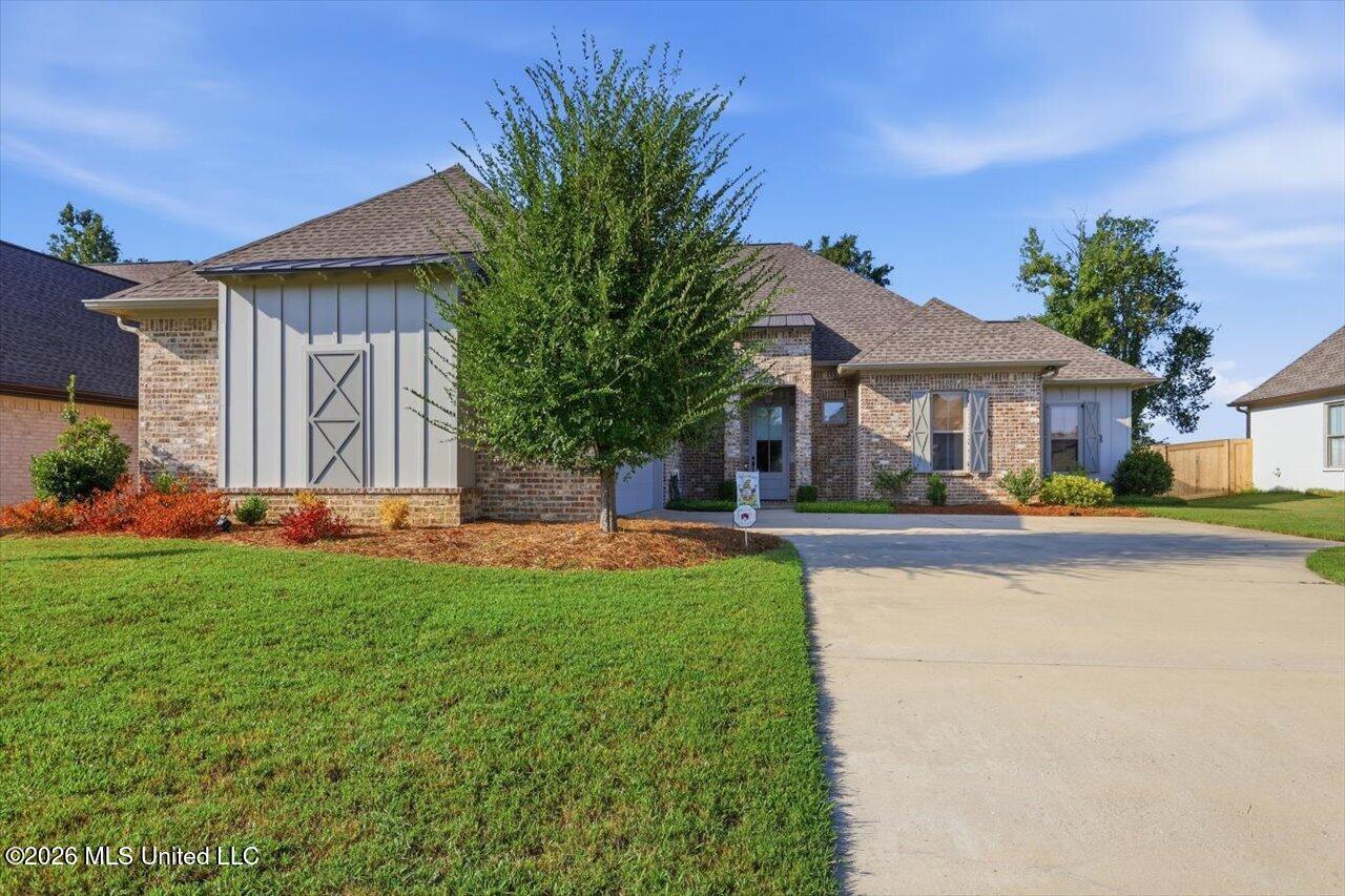 445 Brazos Drive Property Photo 1
