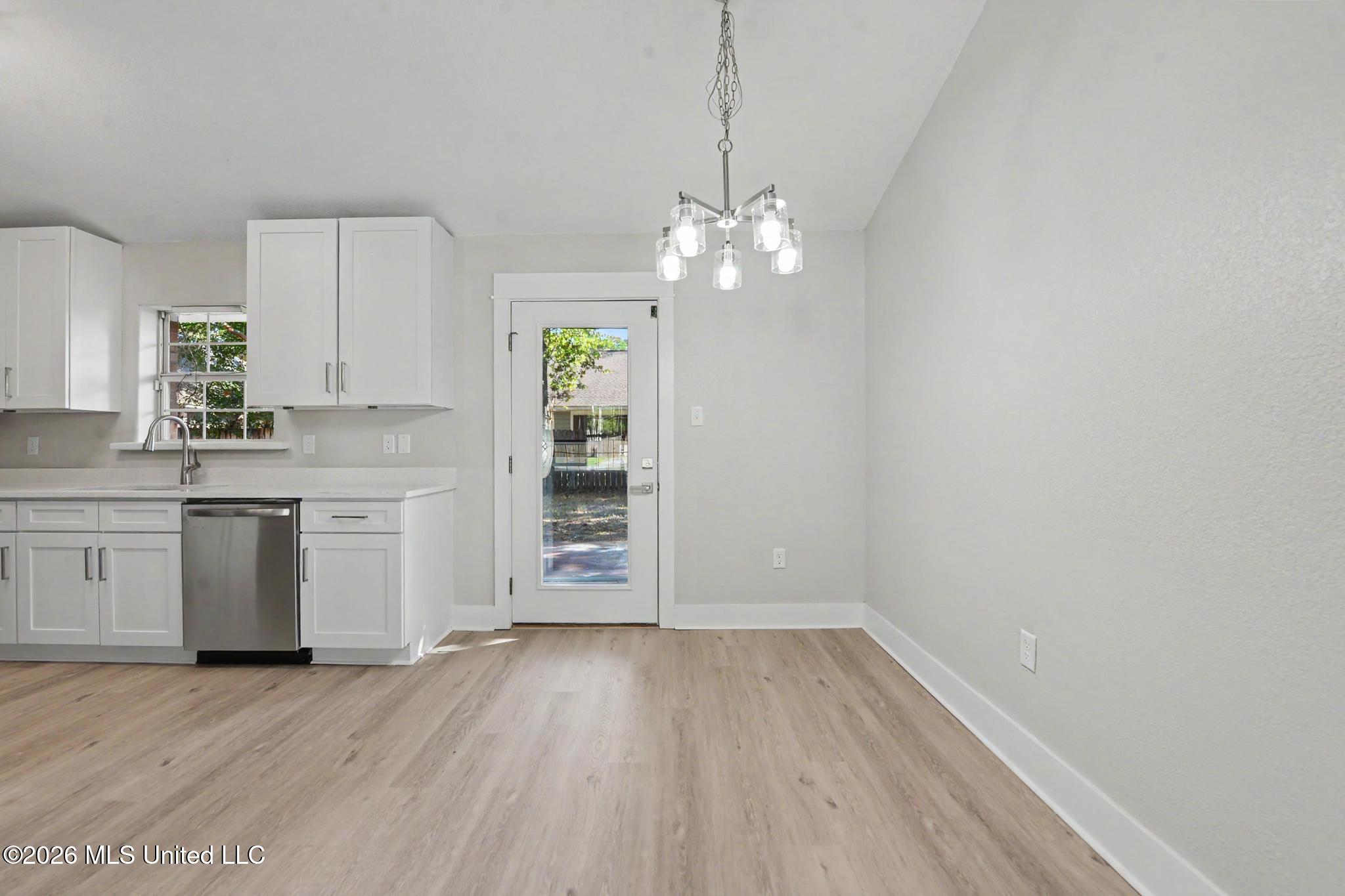 616 Plum Street Property Photo 7