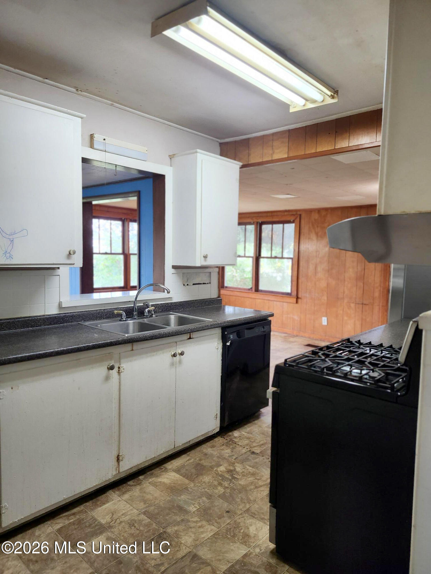 644 Oakleigh Avenue Property Photo 14