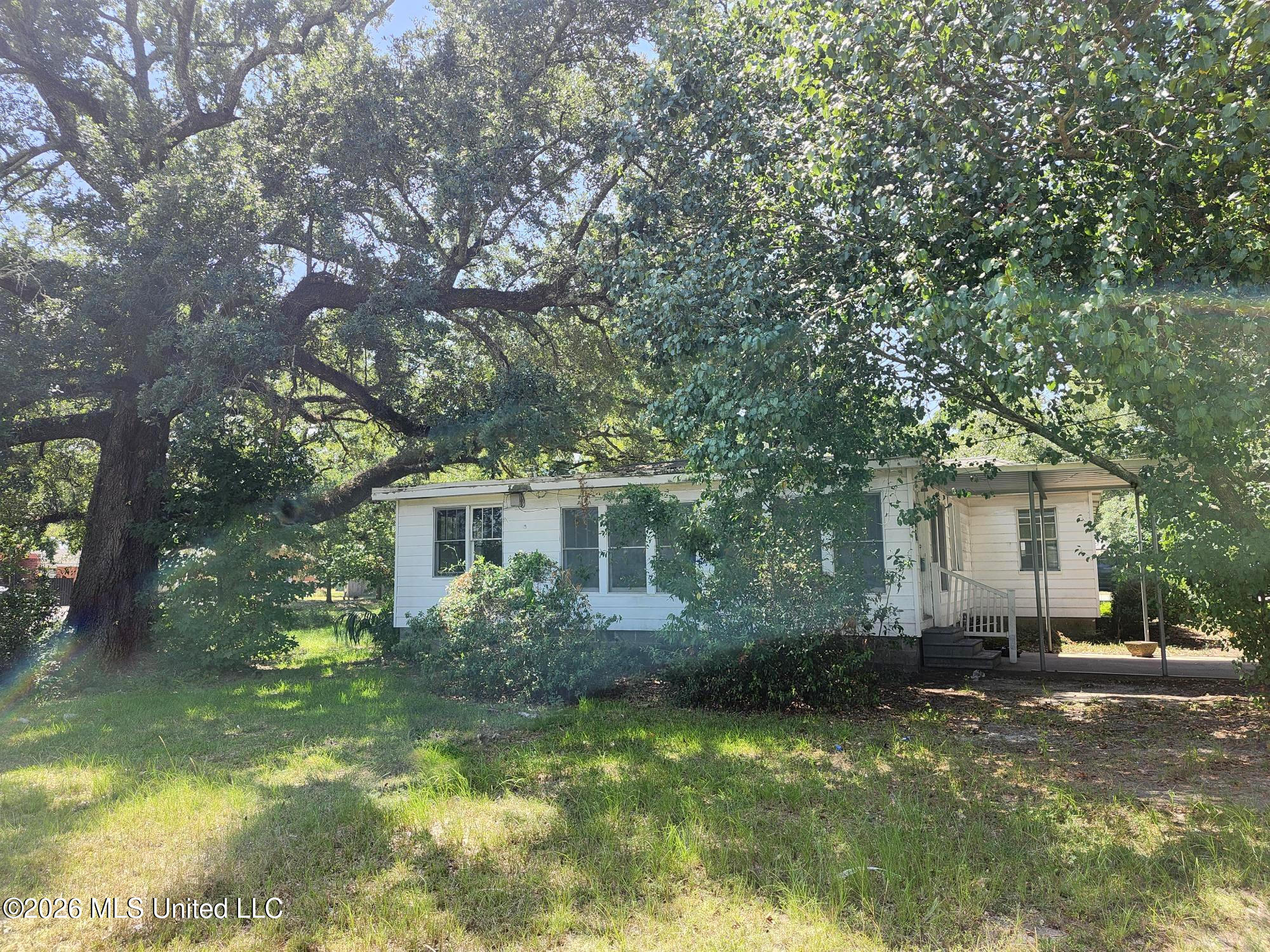 644 Oakleigh Avenue Property Photo 28