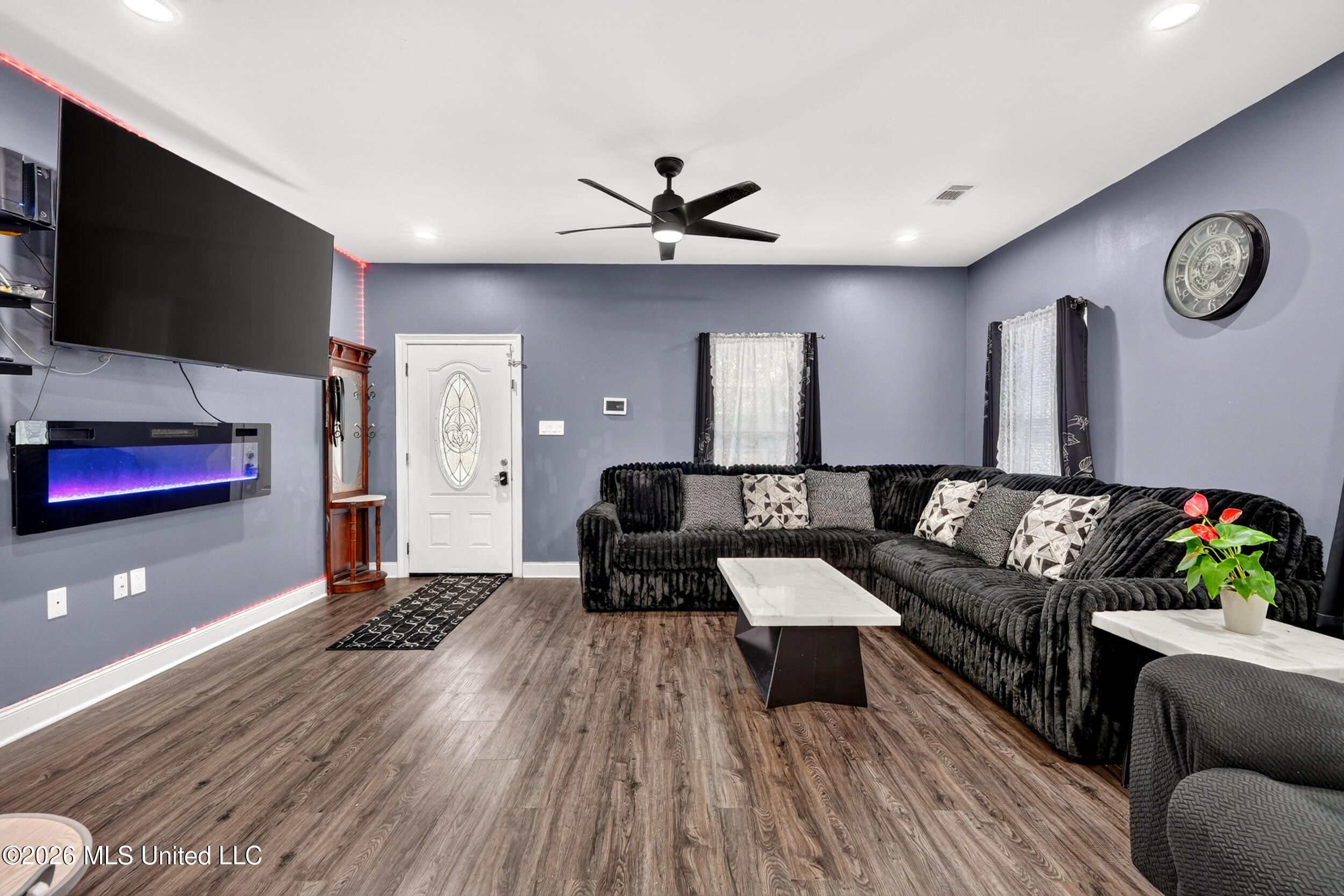 513 Fifth Street Property Photo 12
