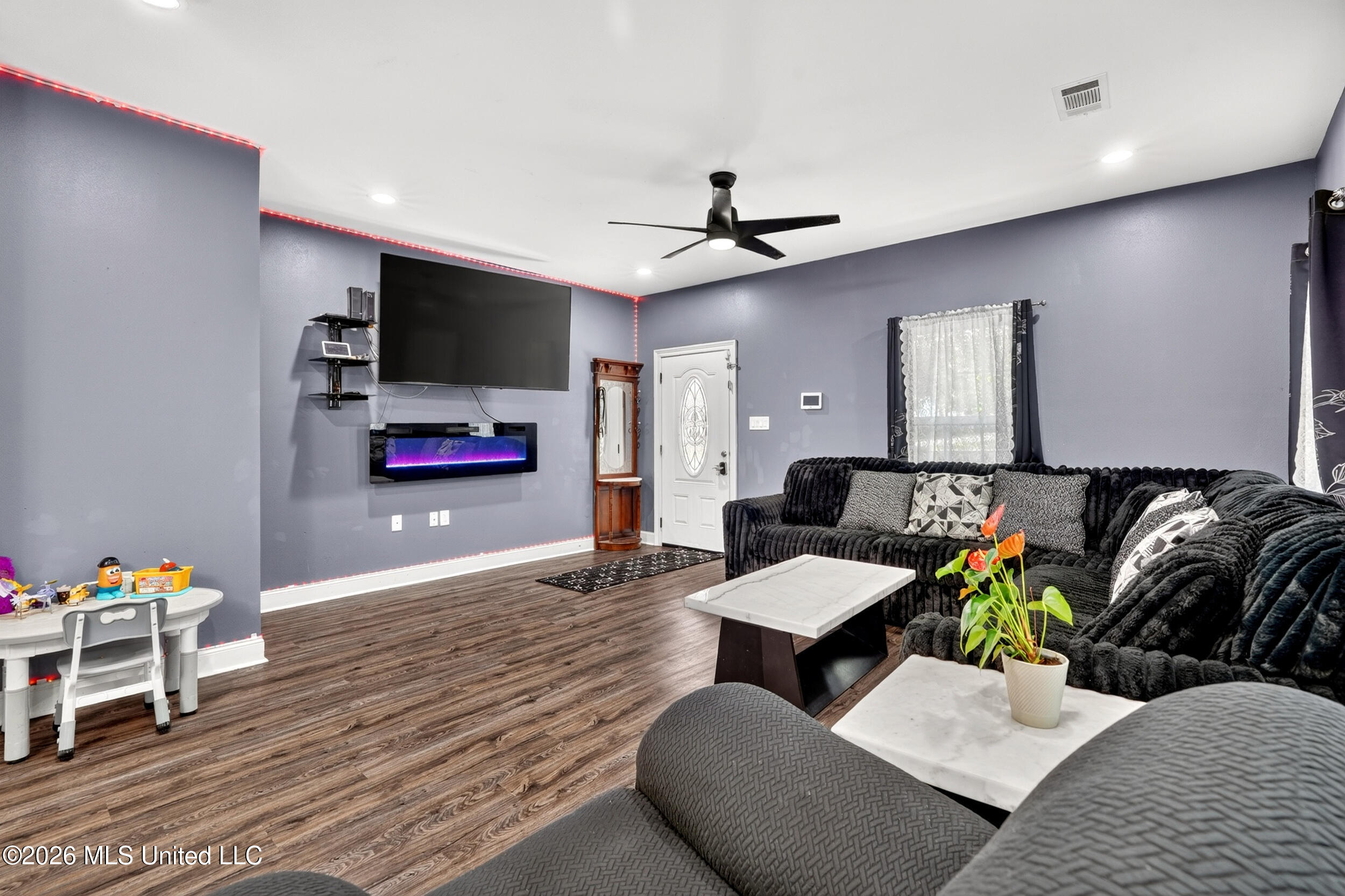 513 Fifth Street Property Photo 13