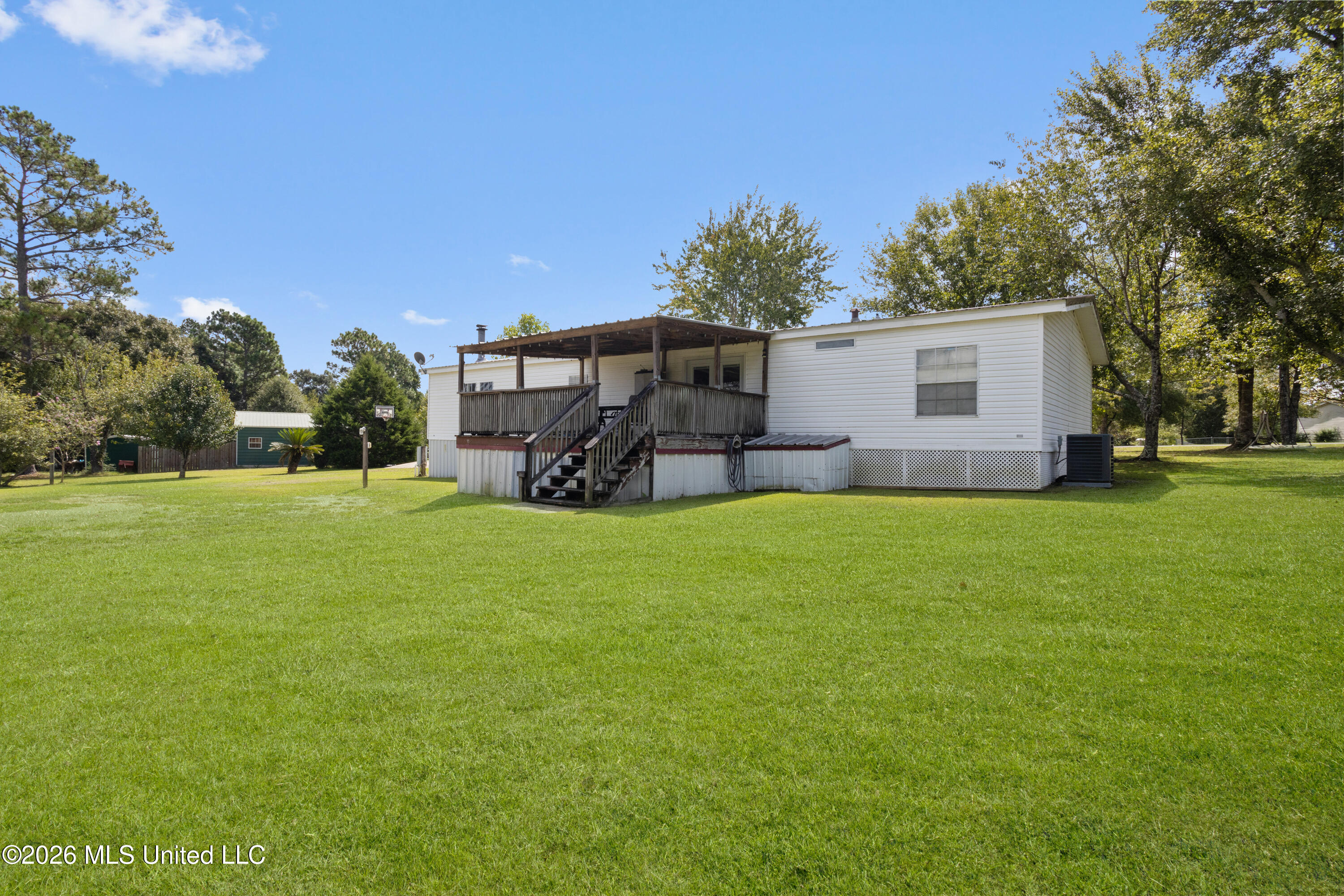 19678 Cardinal Cove Drive Property Photo 22