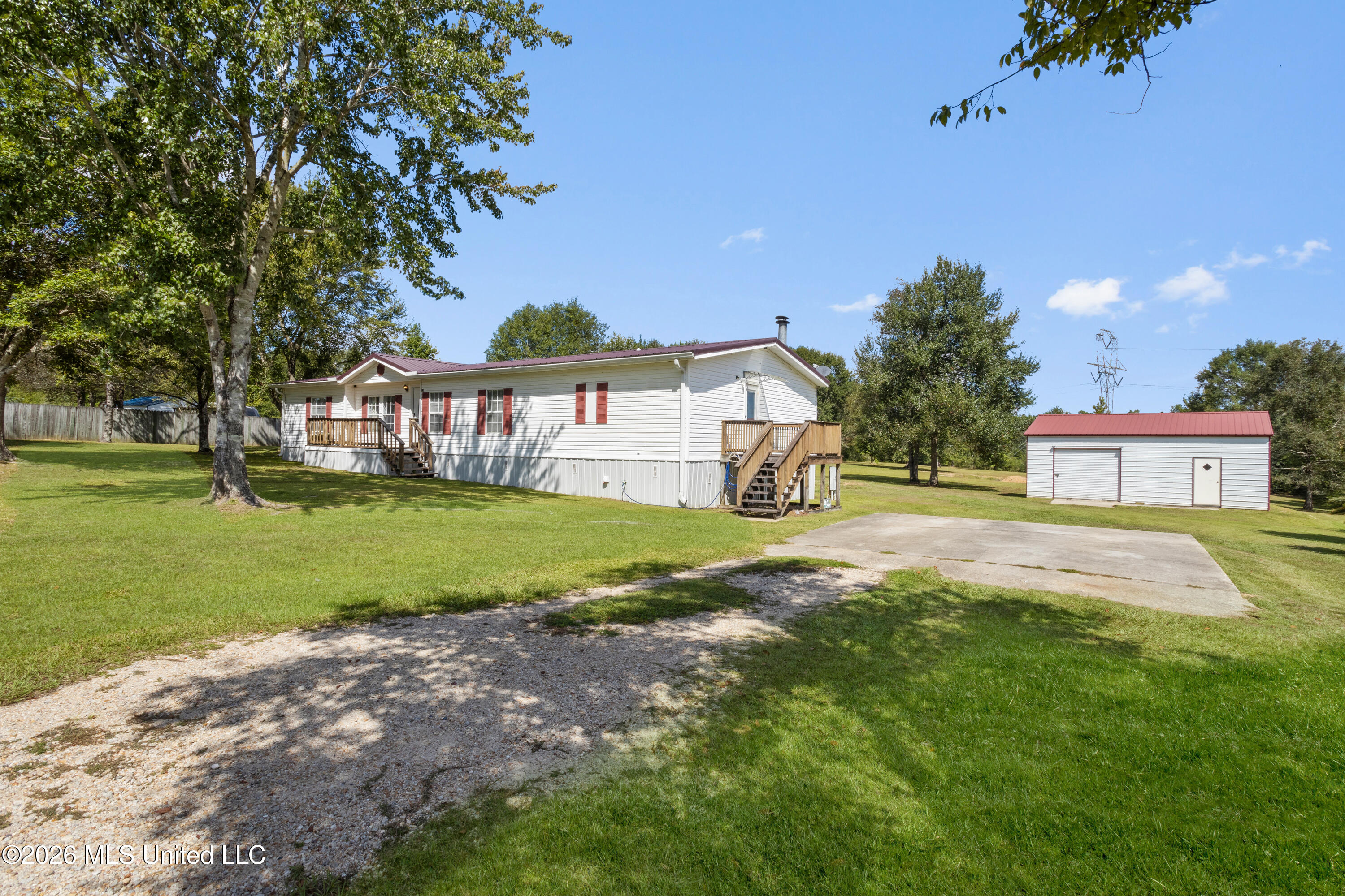 19678 Cardinal Cove Drive Property Photo 27
