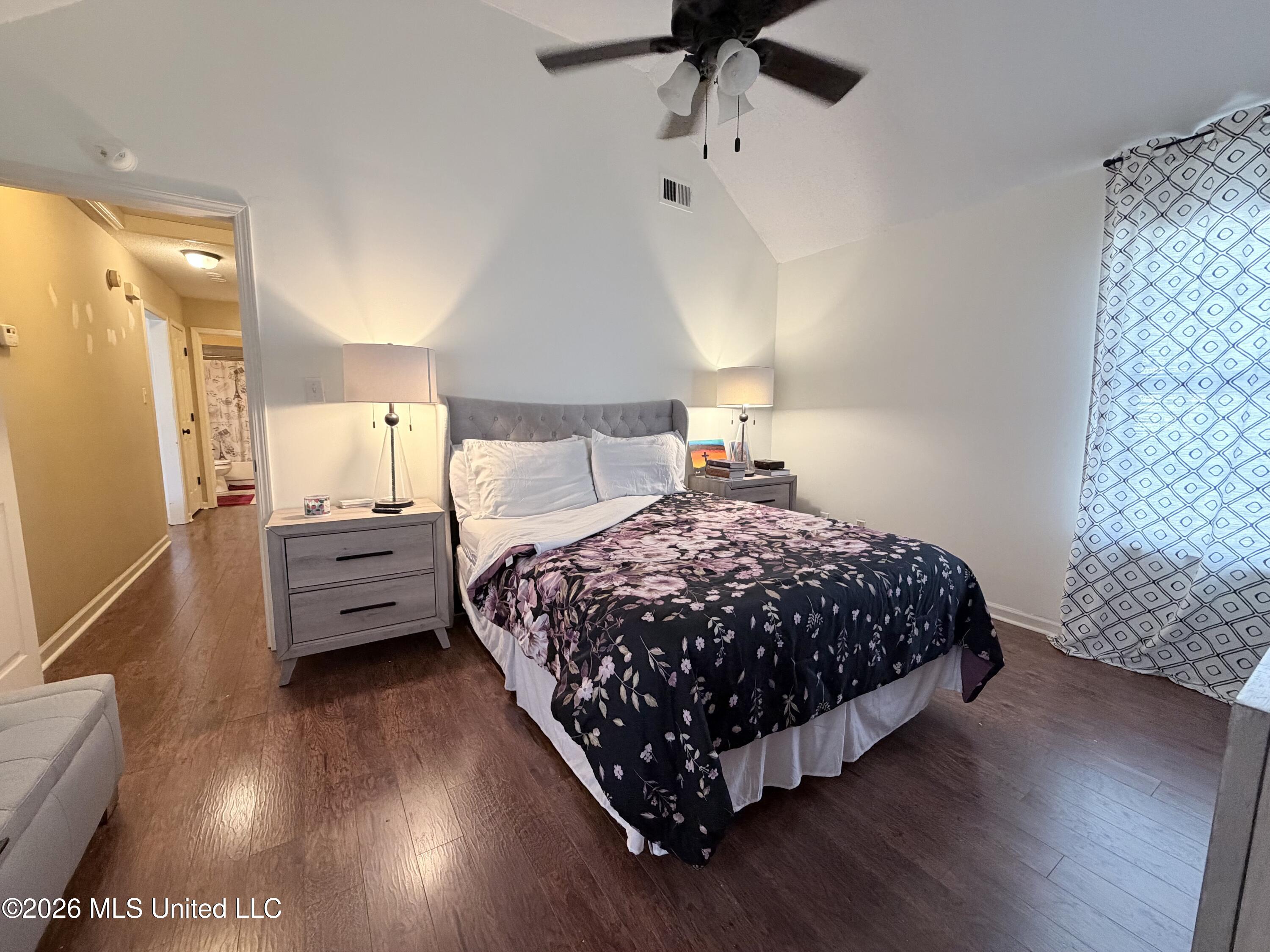 662 Eaglewood Drive Property Photo 14