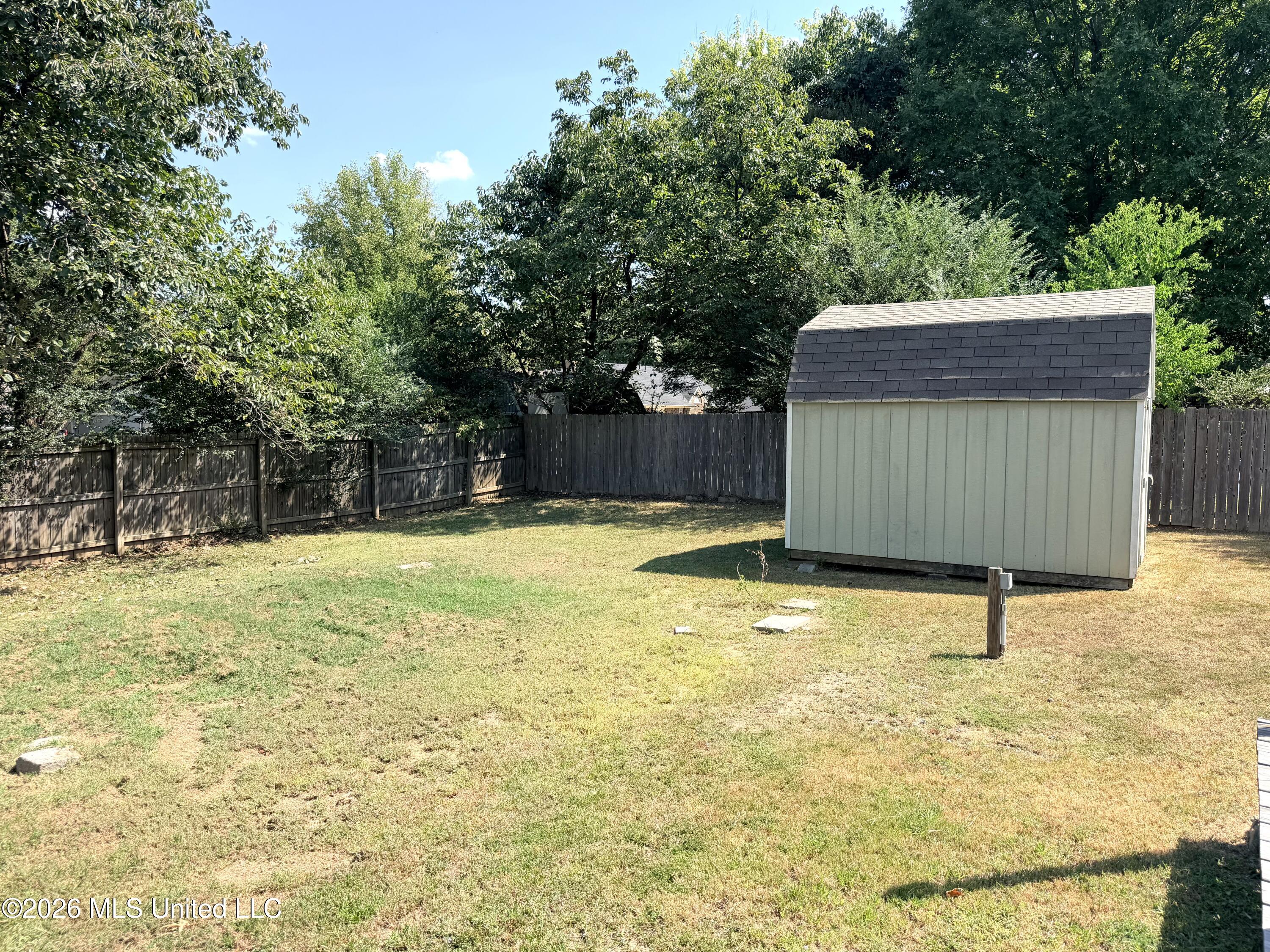 662 Eaglewood Drive Property Photo 20