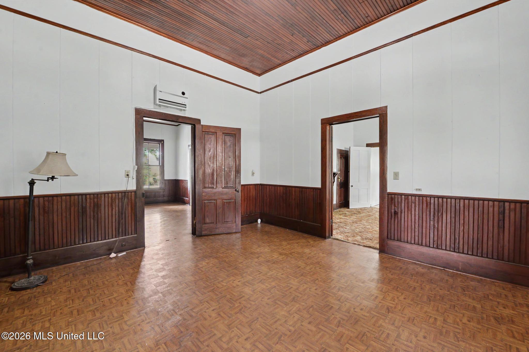 2126 Mill Street Extension Property Photo 5