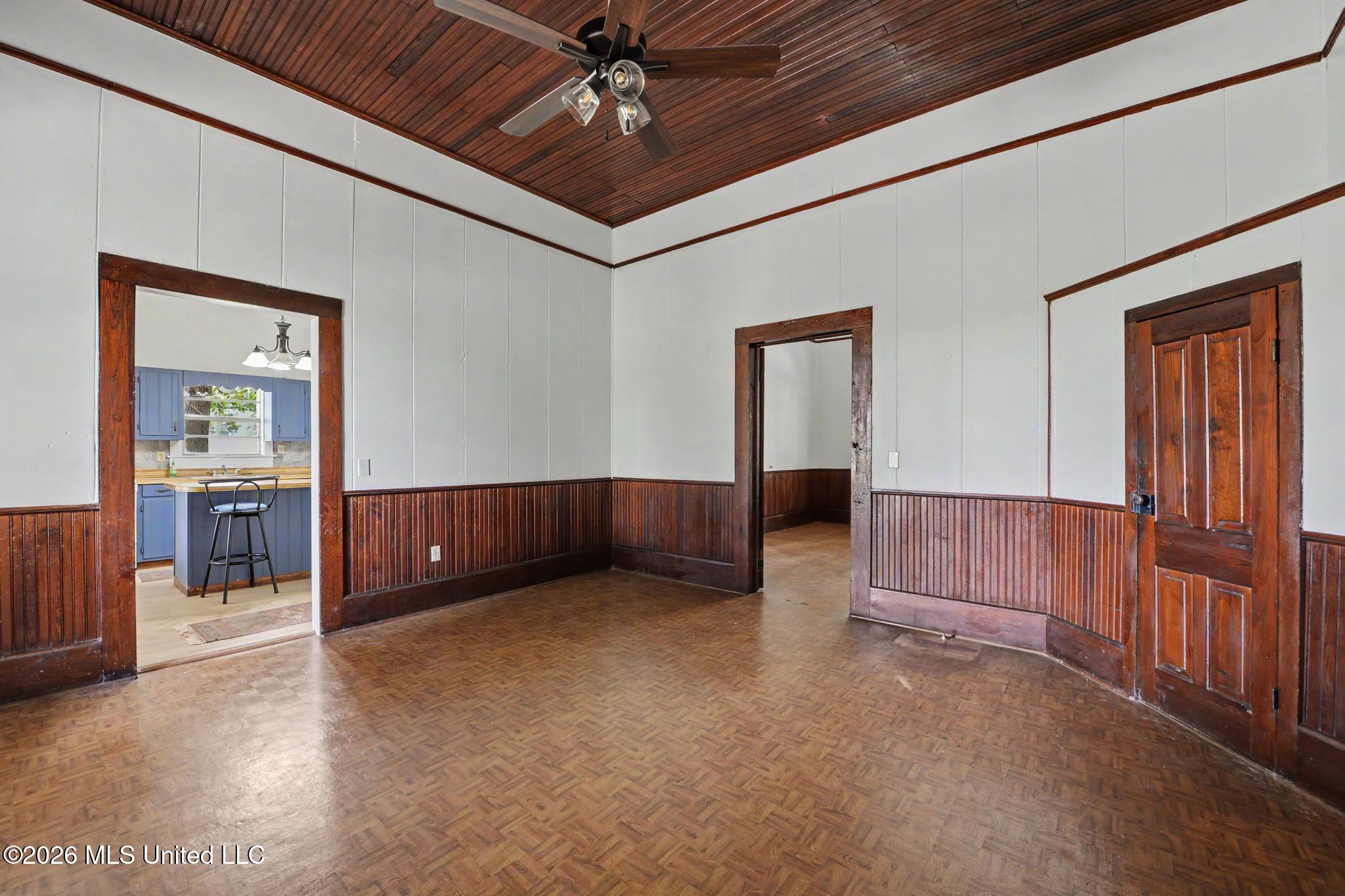 2126 Mill Street Extension Property Photo 7