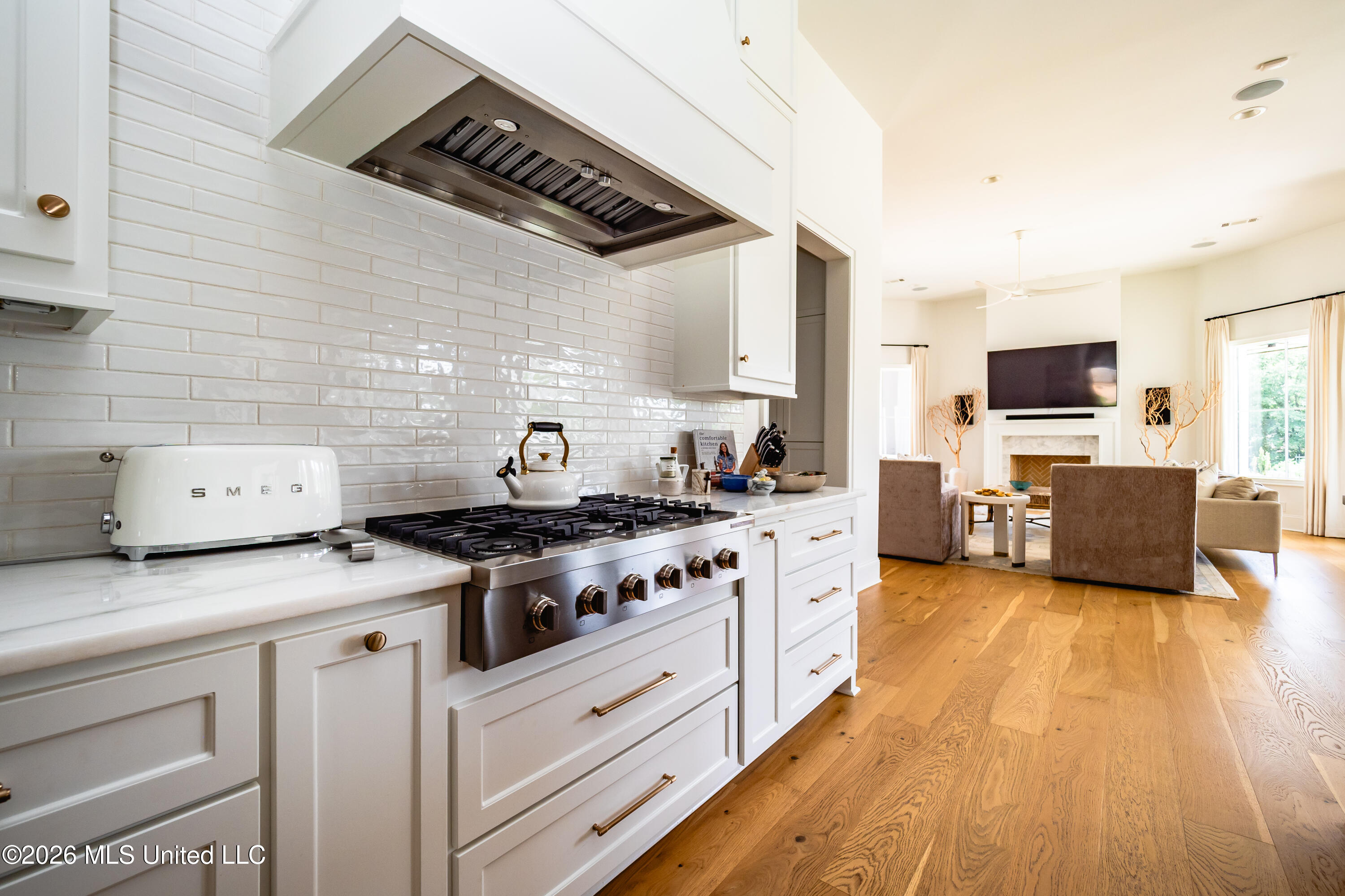 100 Bridgewater Crossing Property Photo 22
