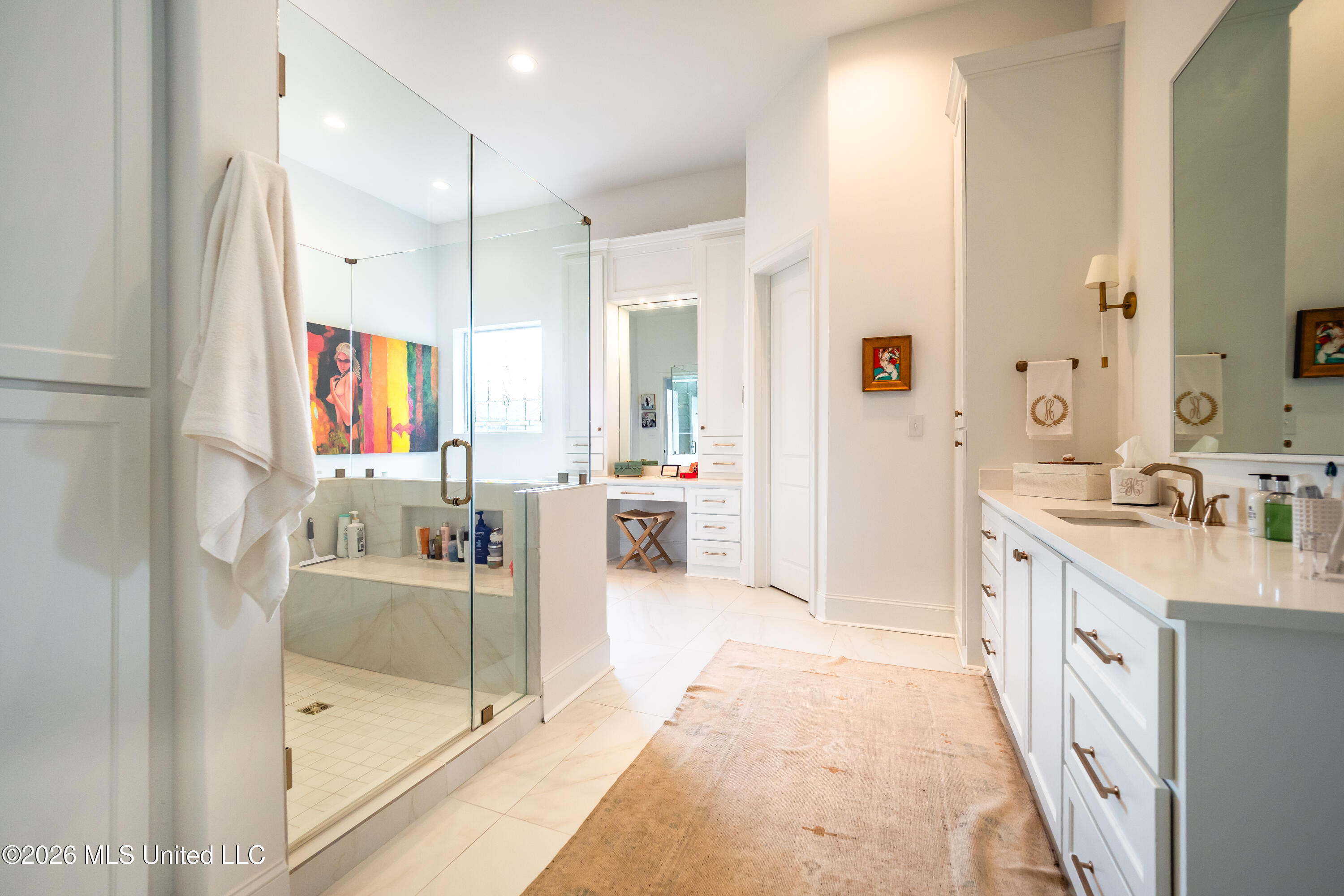 100 Bridgewater Crossing Property Photo 33