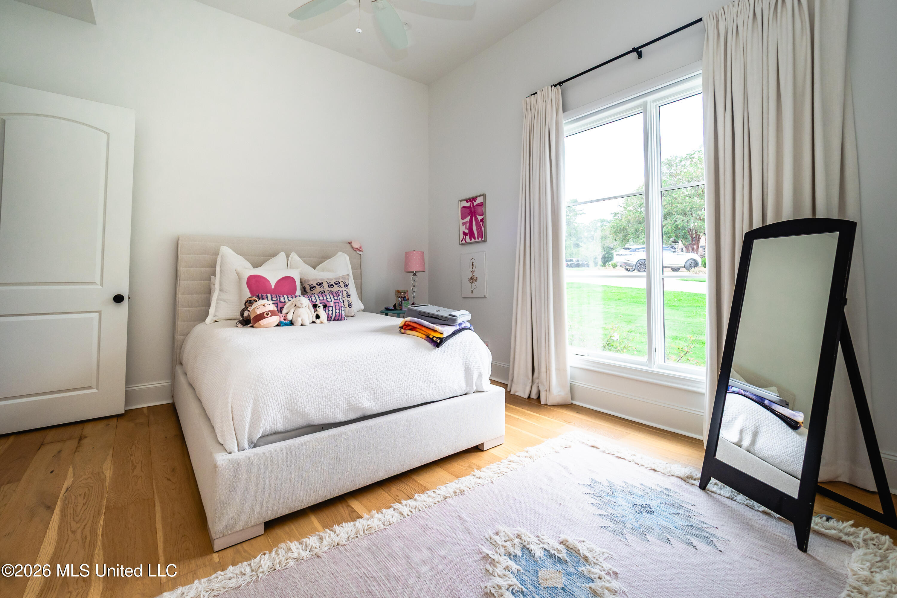 100 Bridgewater Crossing Property Photo 43