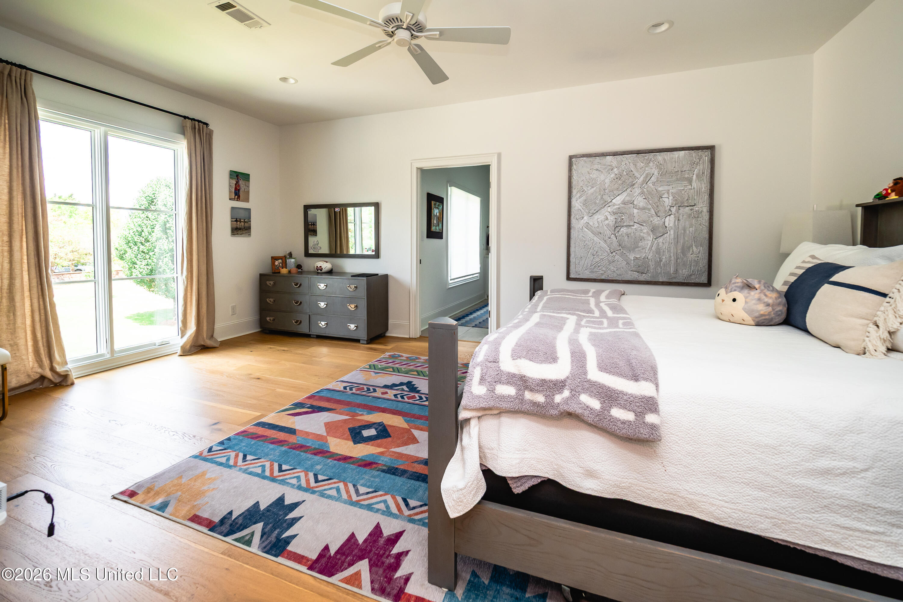 100 Bridgewater Crossing Property Photo 53