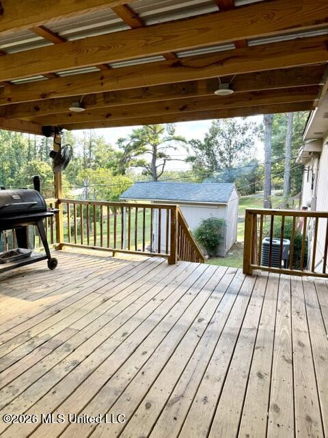 55 Lakeside Road Property Photo 19