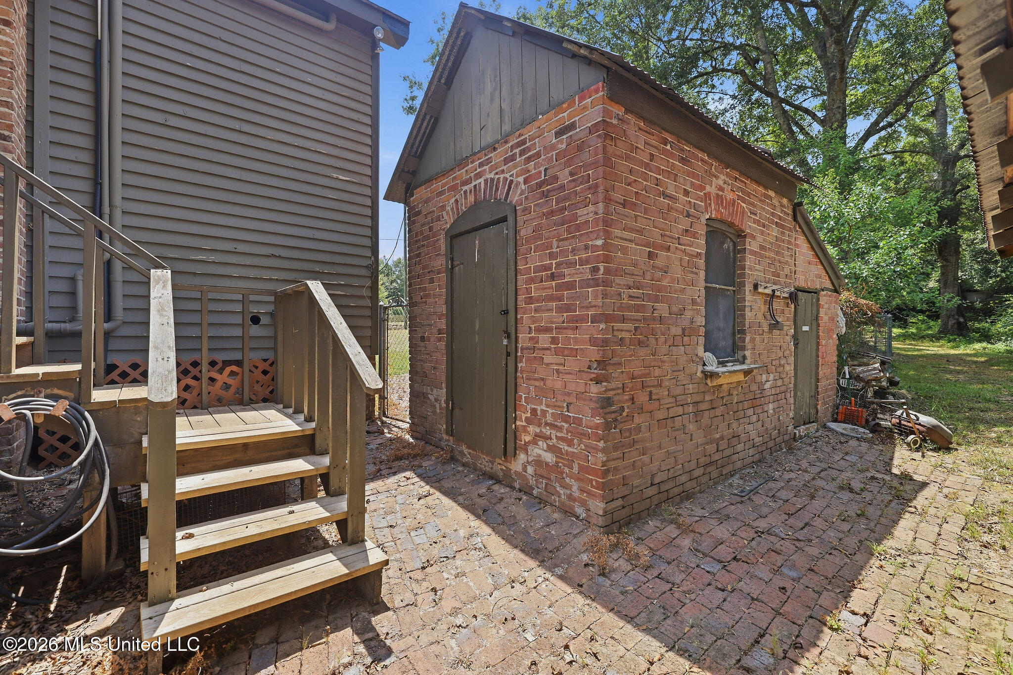 404 Liberty Street Property Photo 7