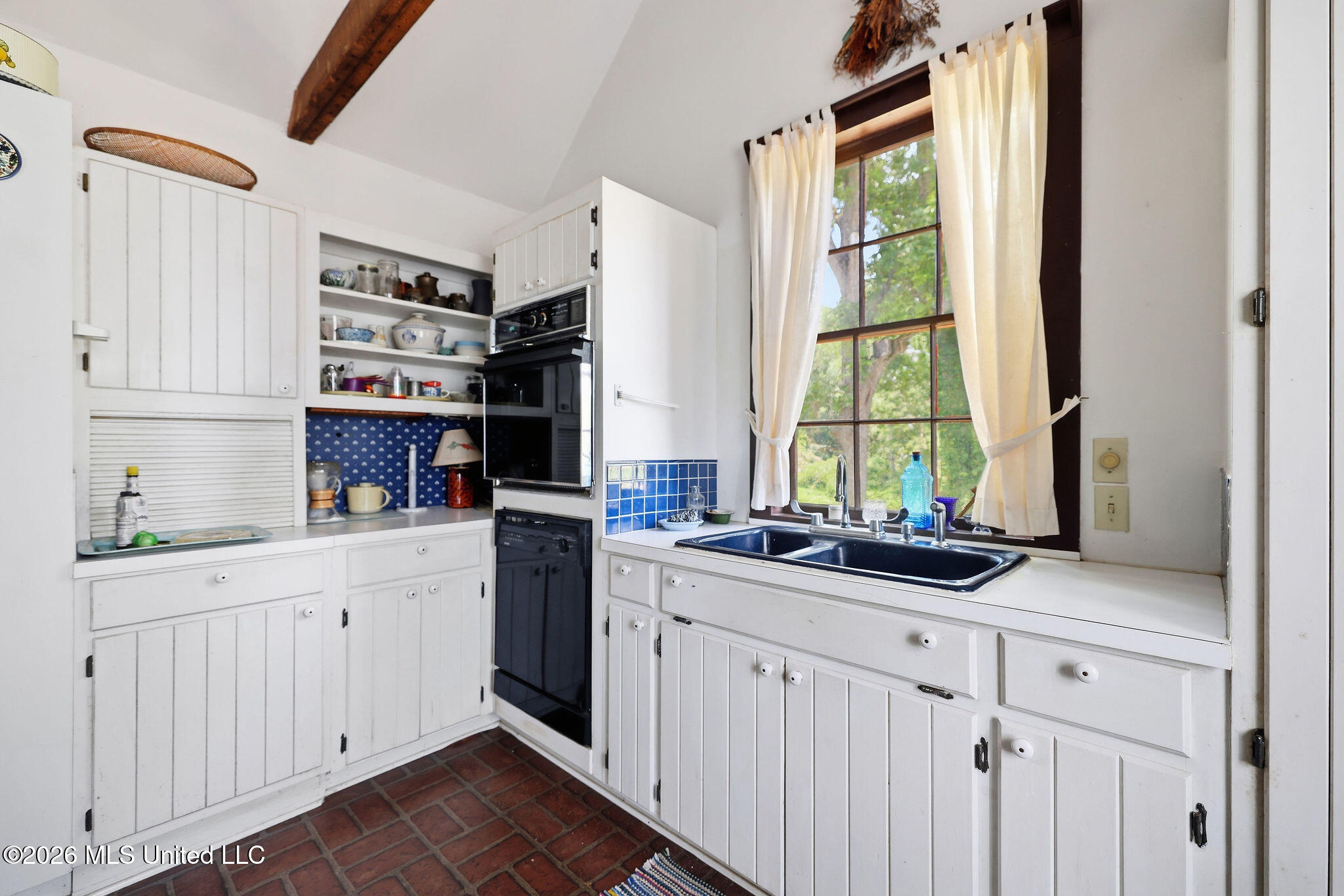 404 Liberty Street Property Photo 14