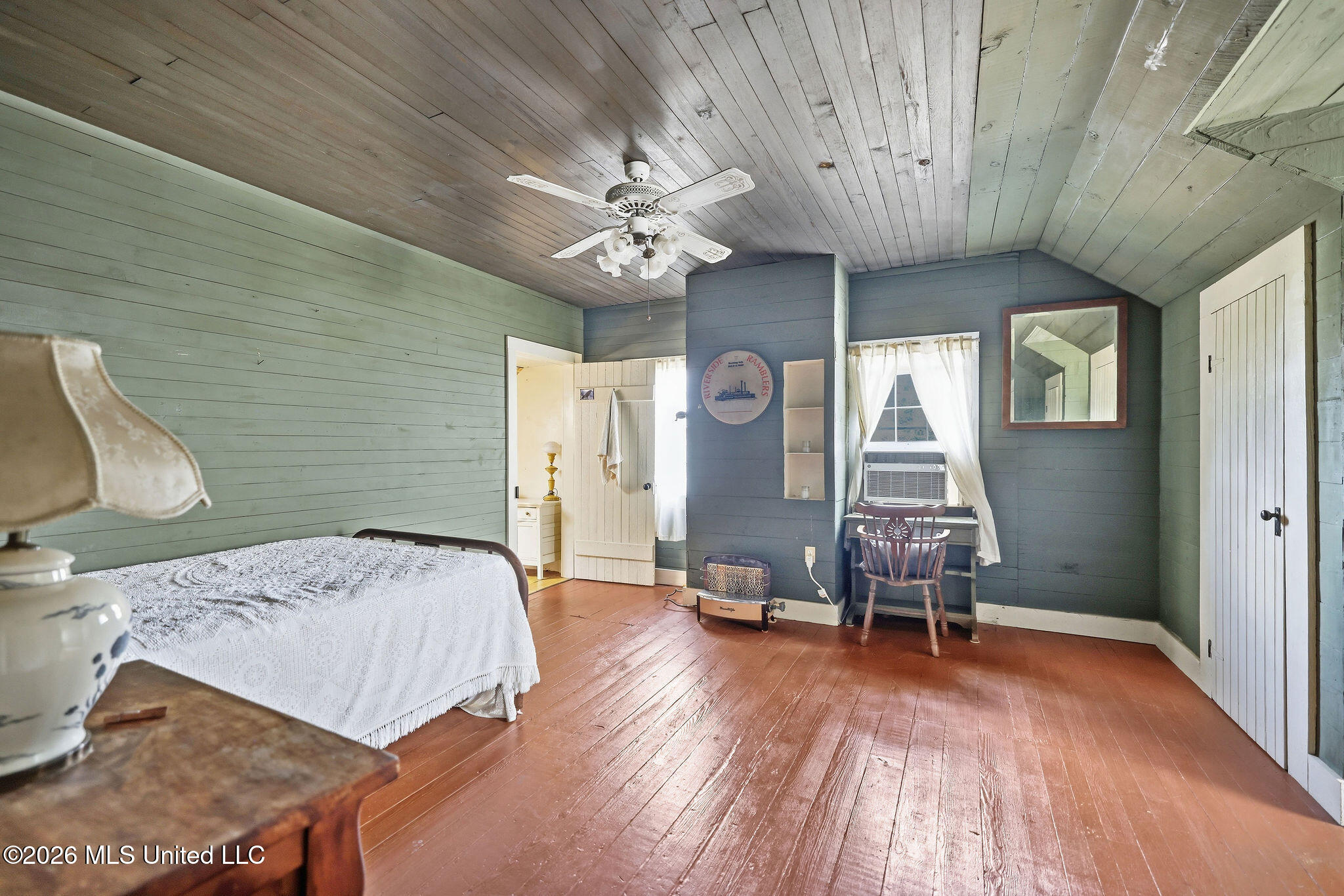 404 Liberty Street Property Photo 32
