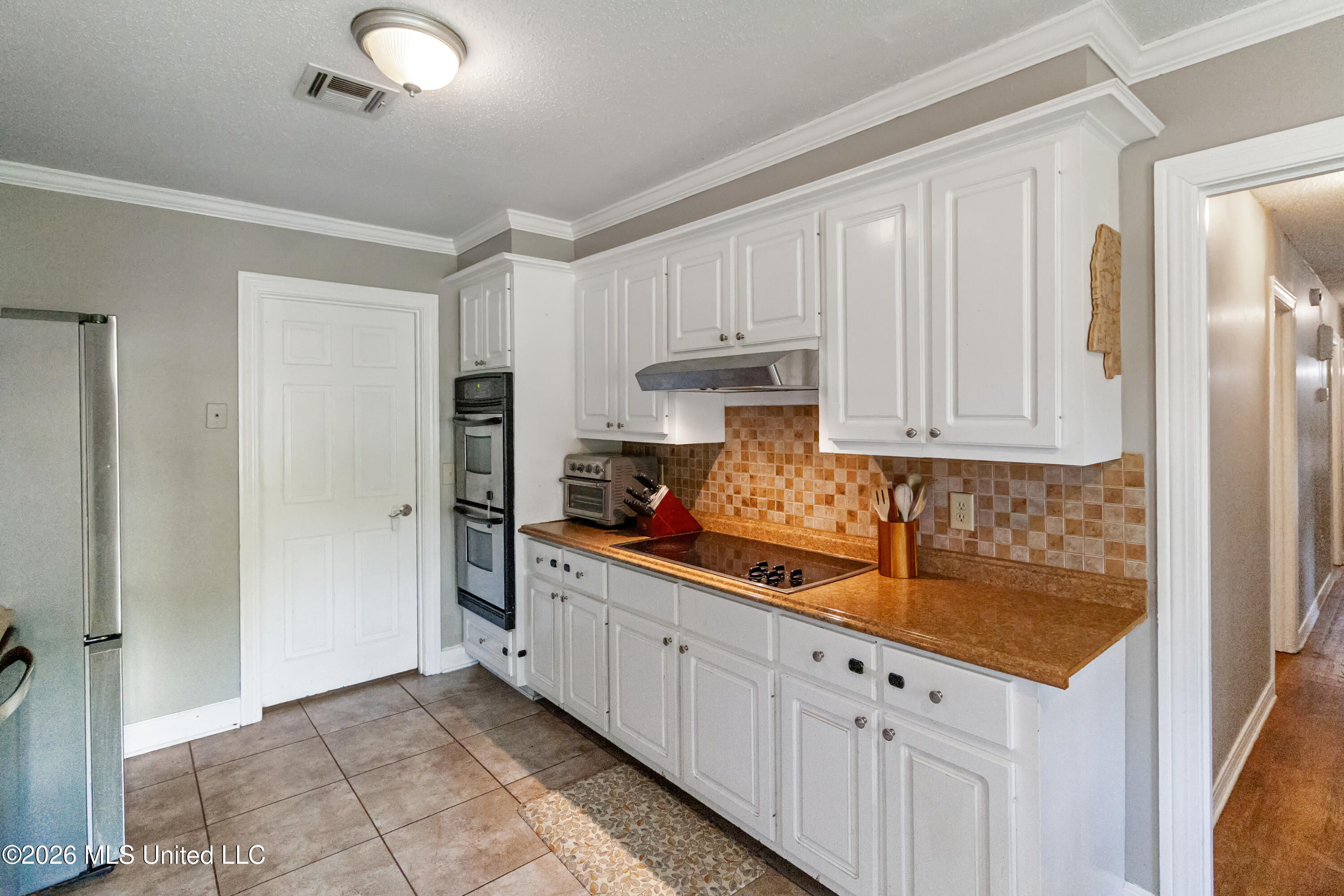 103 Lakeside Drive Property Photo 10