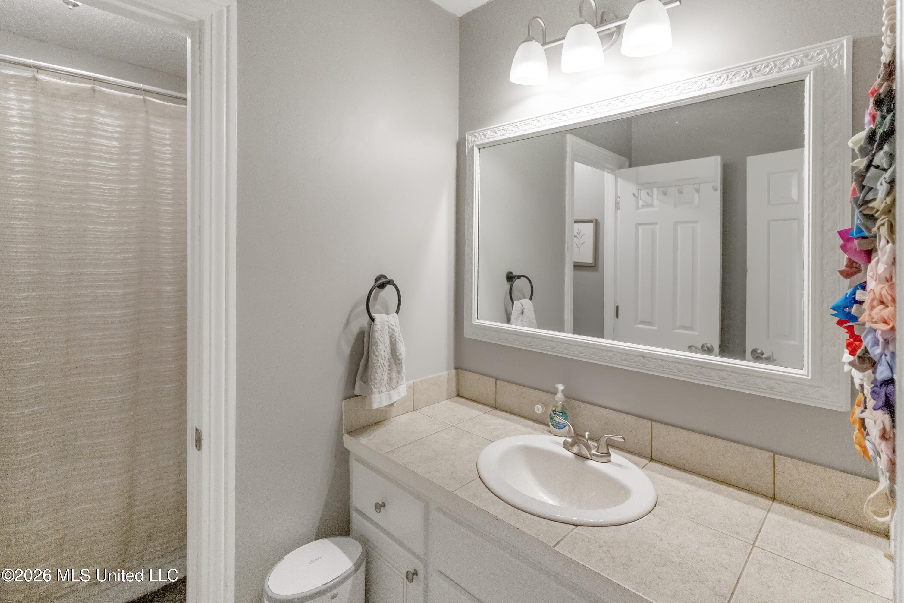 103 Lakeside Drive Property Photo 34