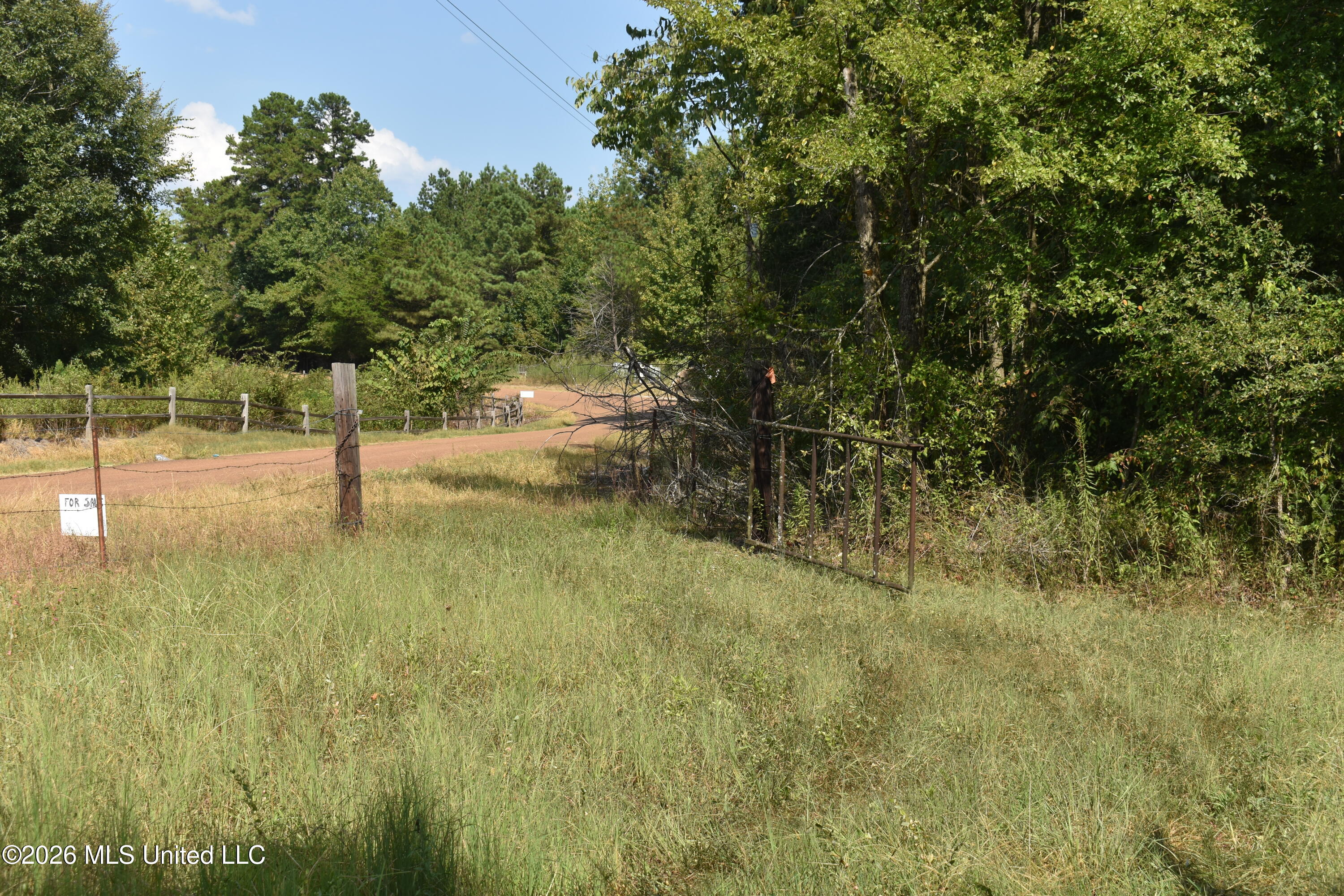 700 Front Road Property Photo 31
