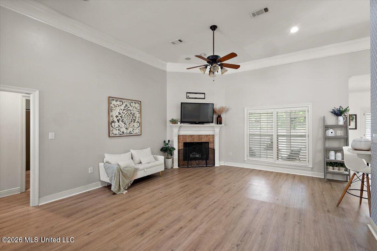 707 Highland Place Property Photo 9