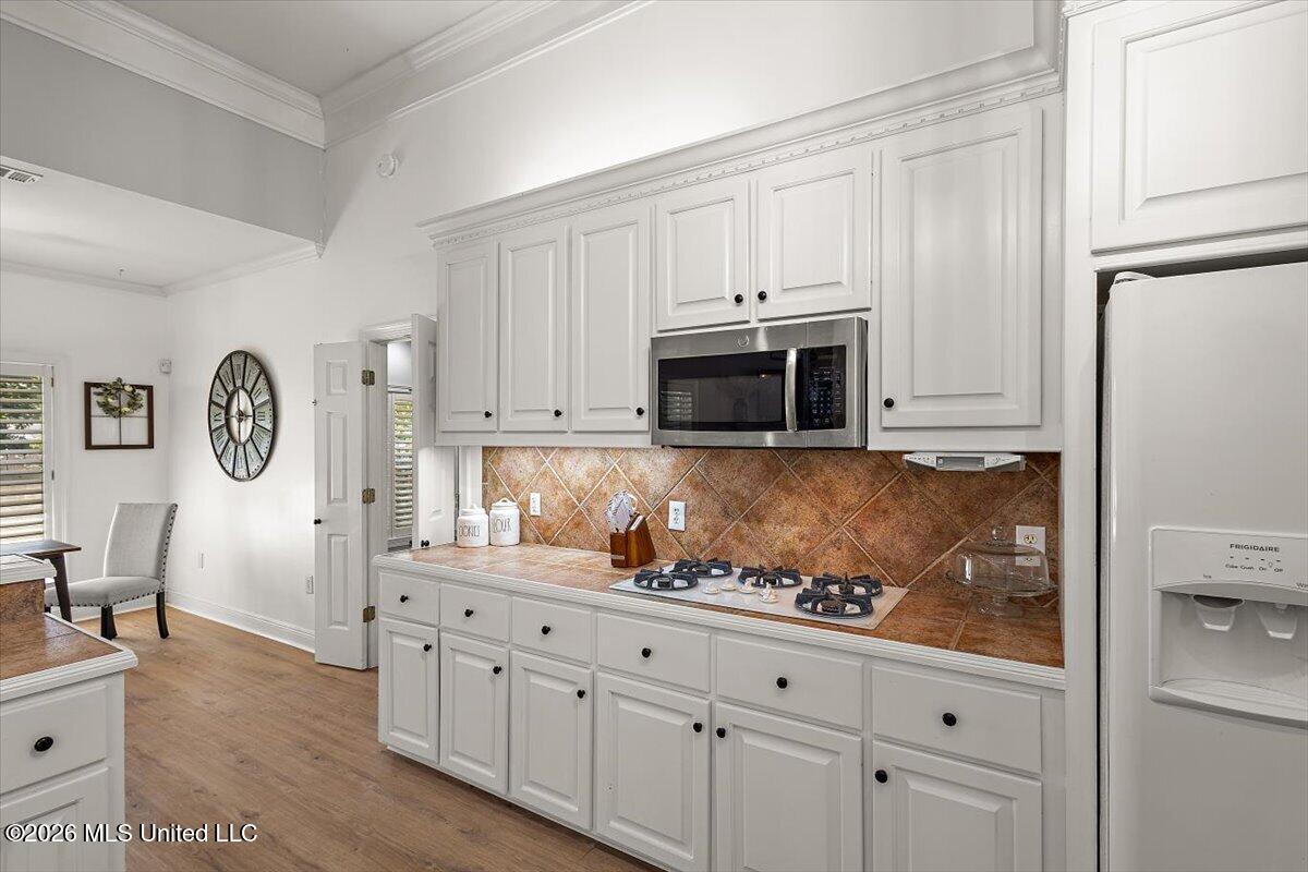707 Highland Place Property Photo 16