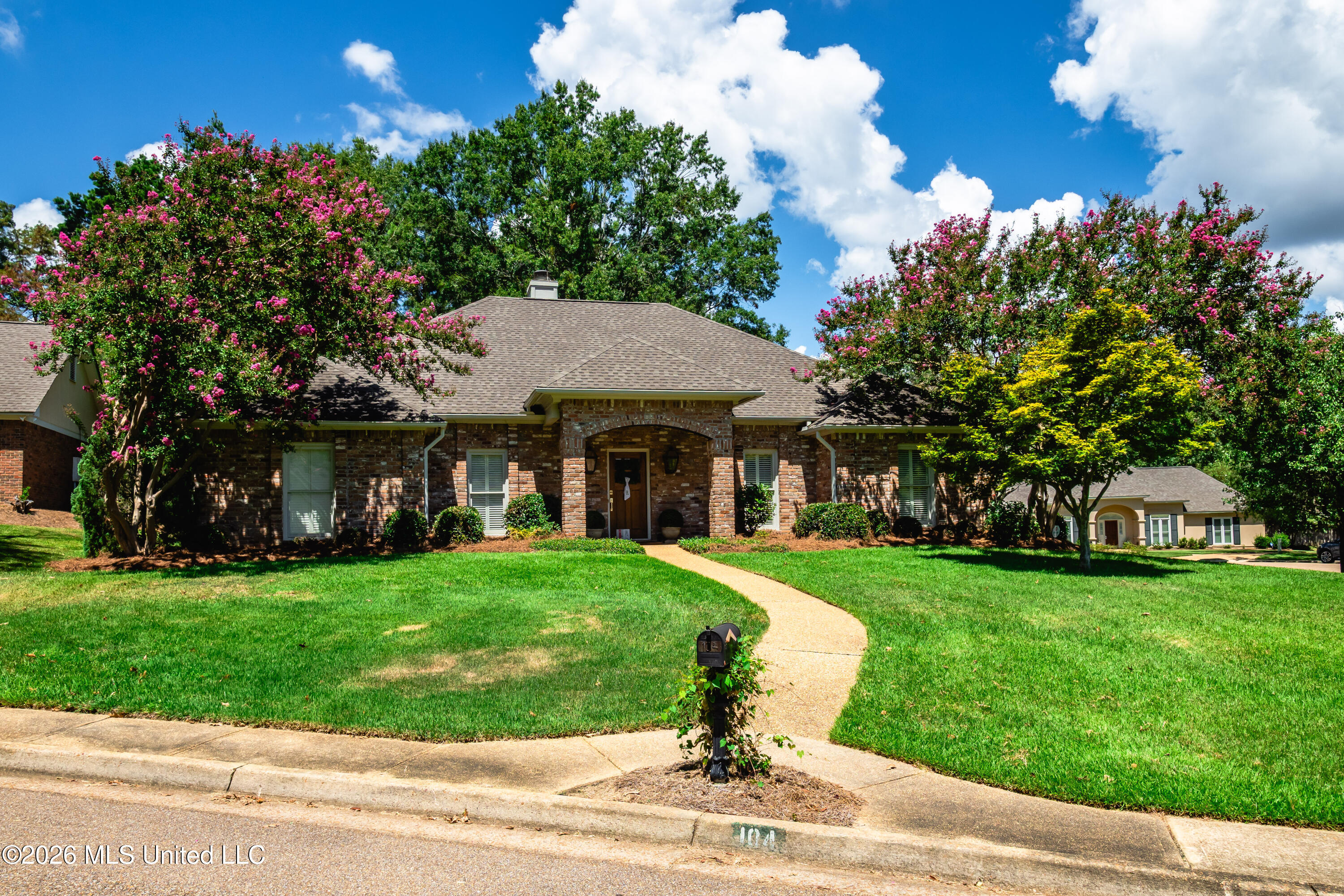 104 Arbor Ridge Road Property Photo 1