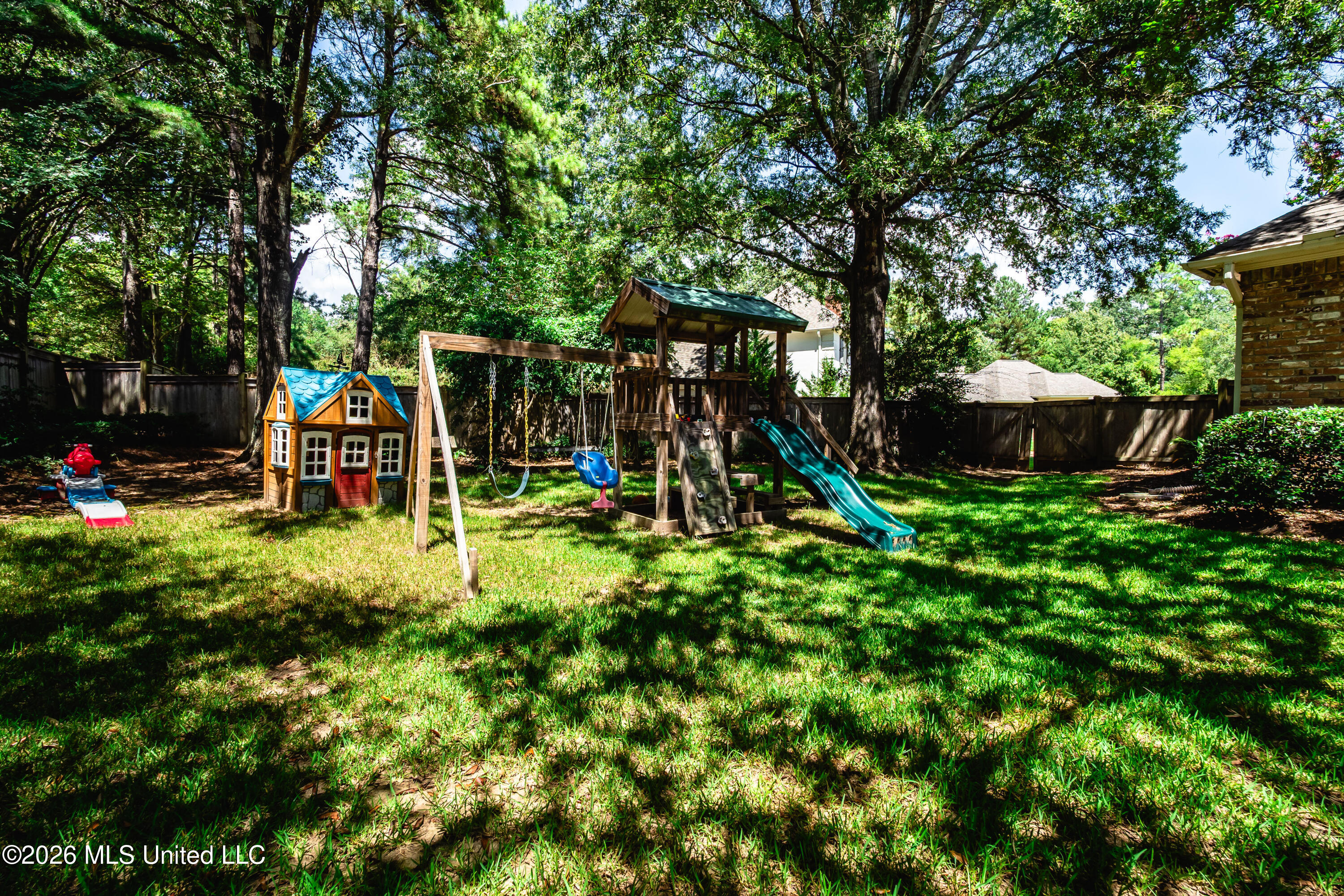 104 Arbor Ridge Road Property Photo 38