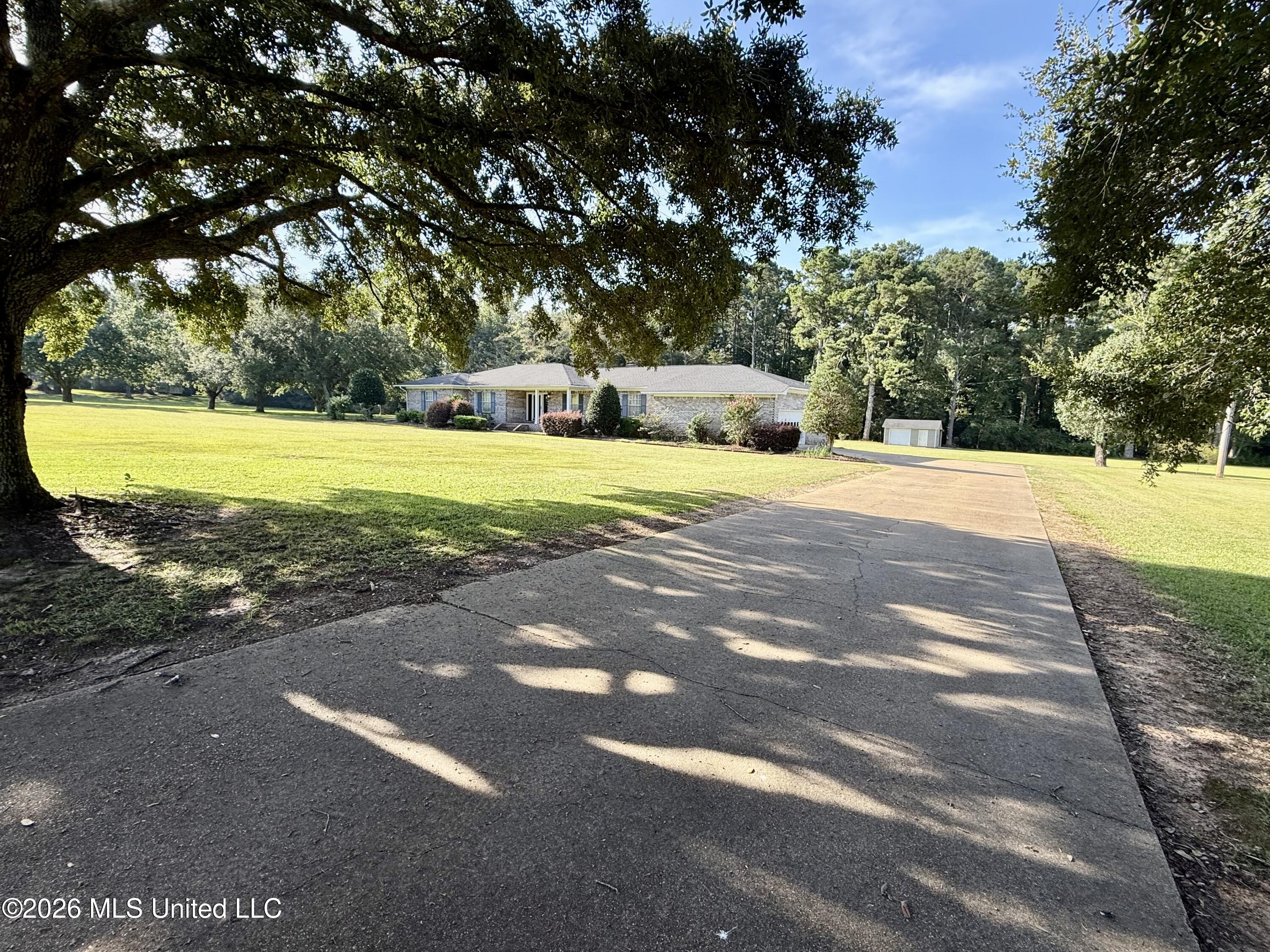 297 Old Magee Road Property Photo 2